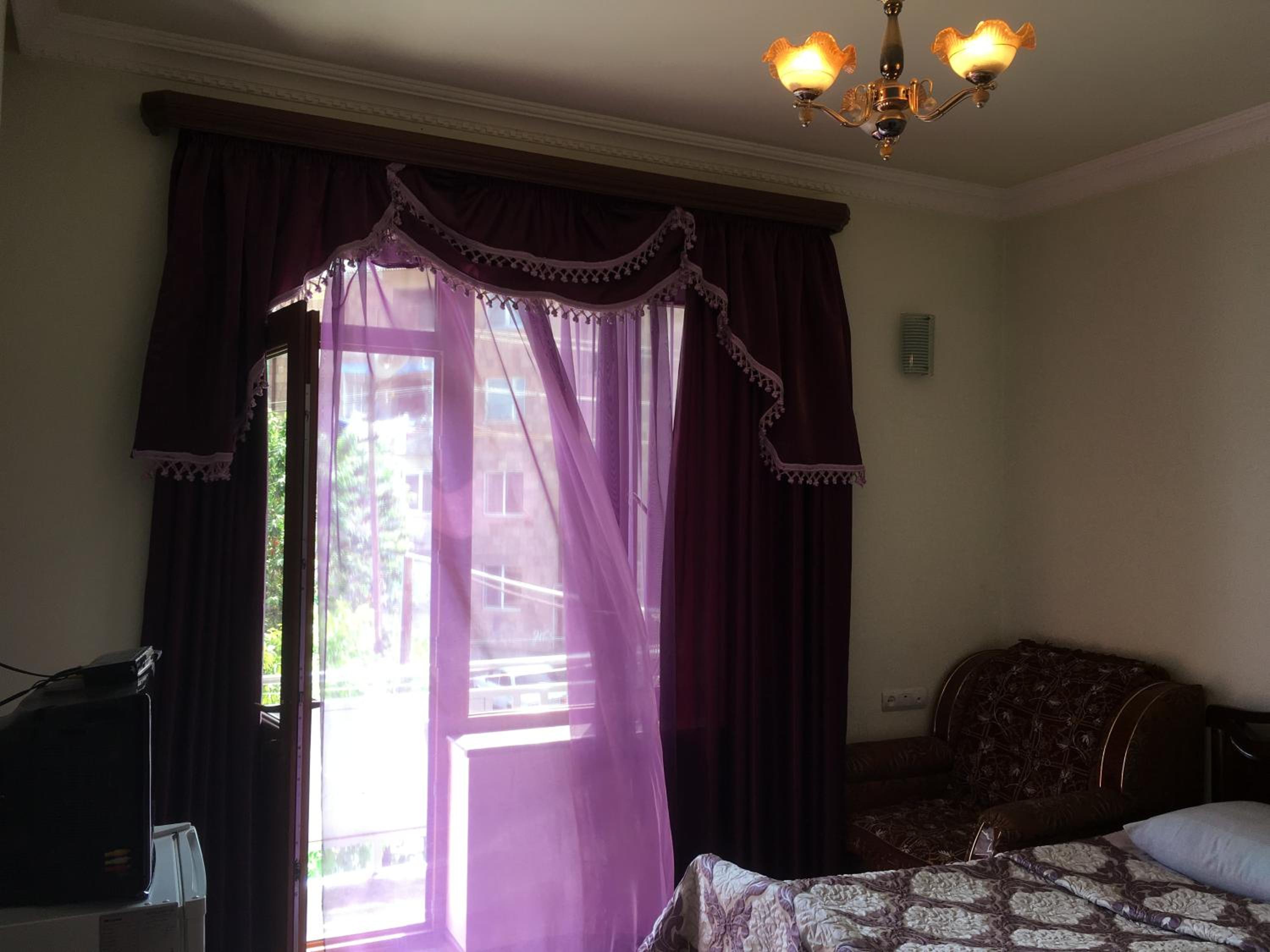 Hotel Noy