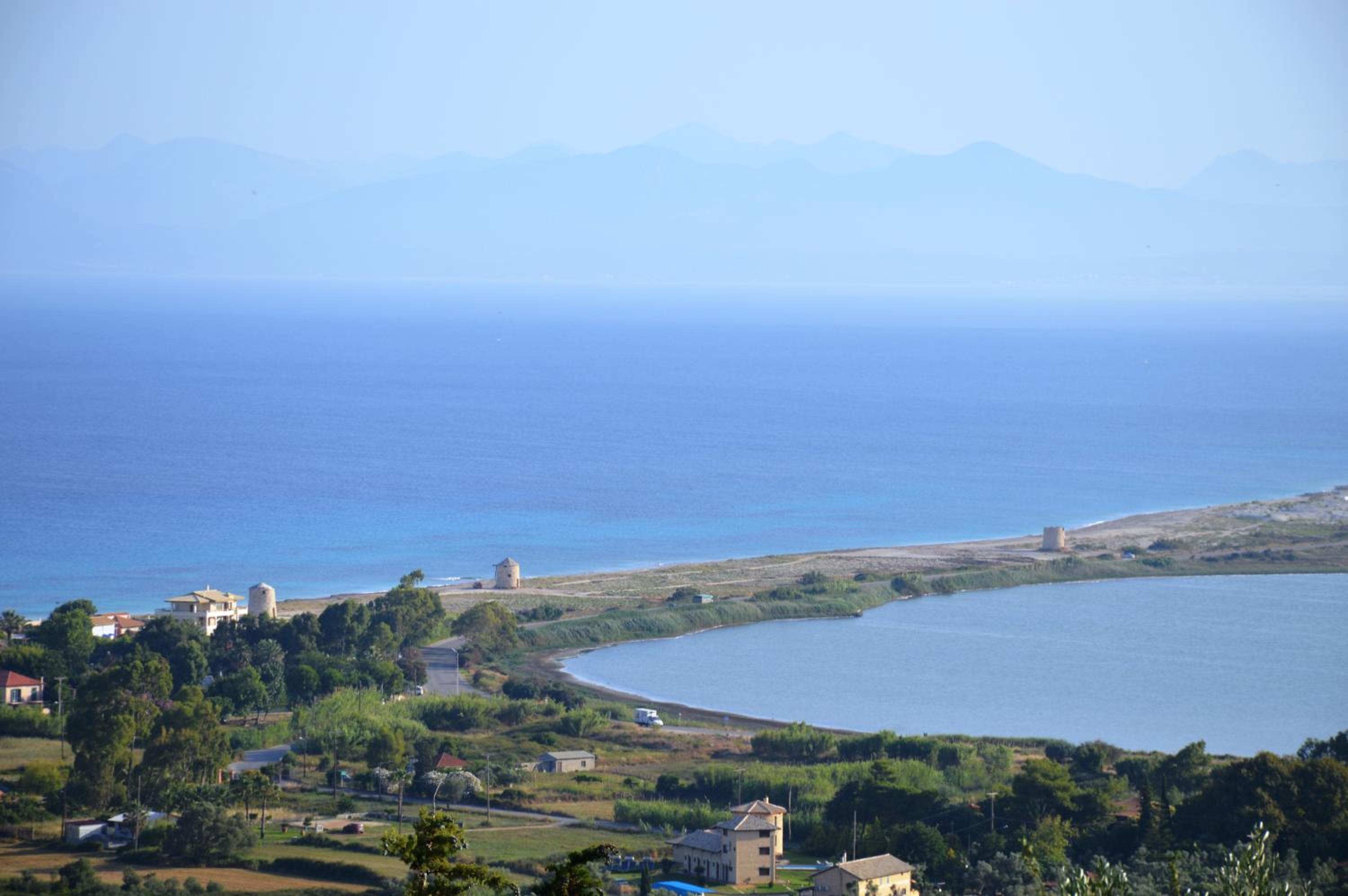Erismini view 3