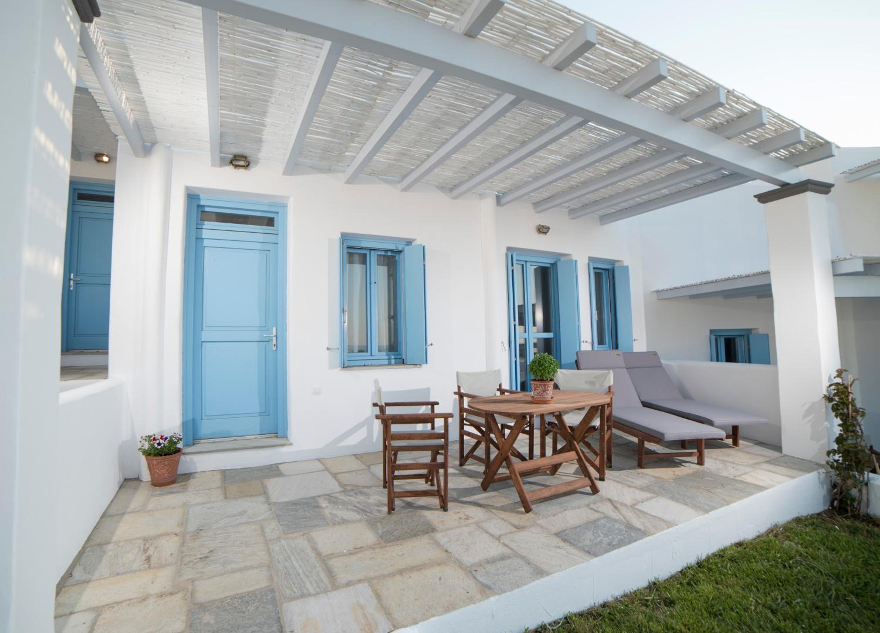 Almyra Guesthouse view 2