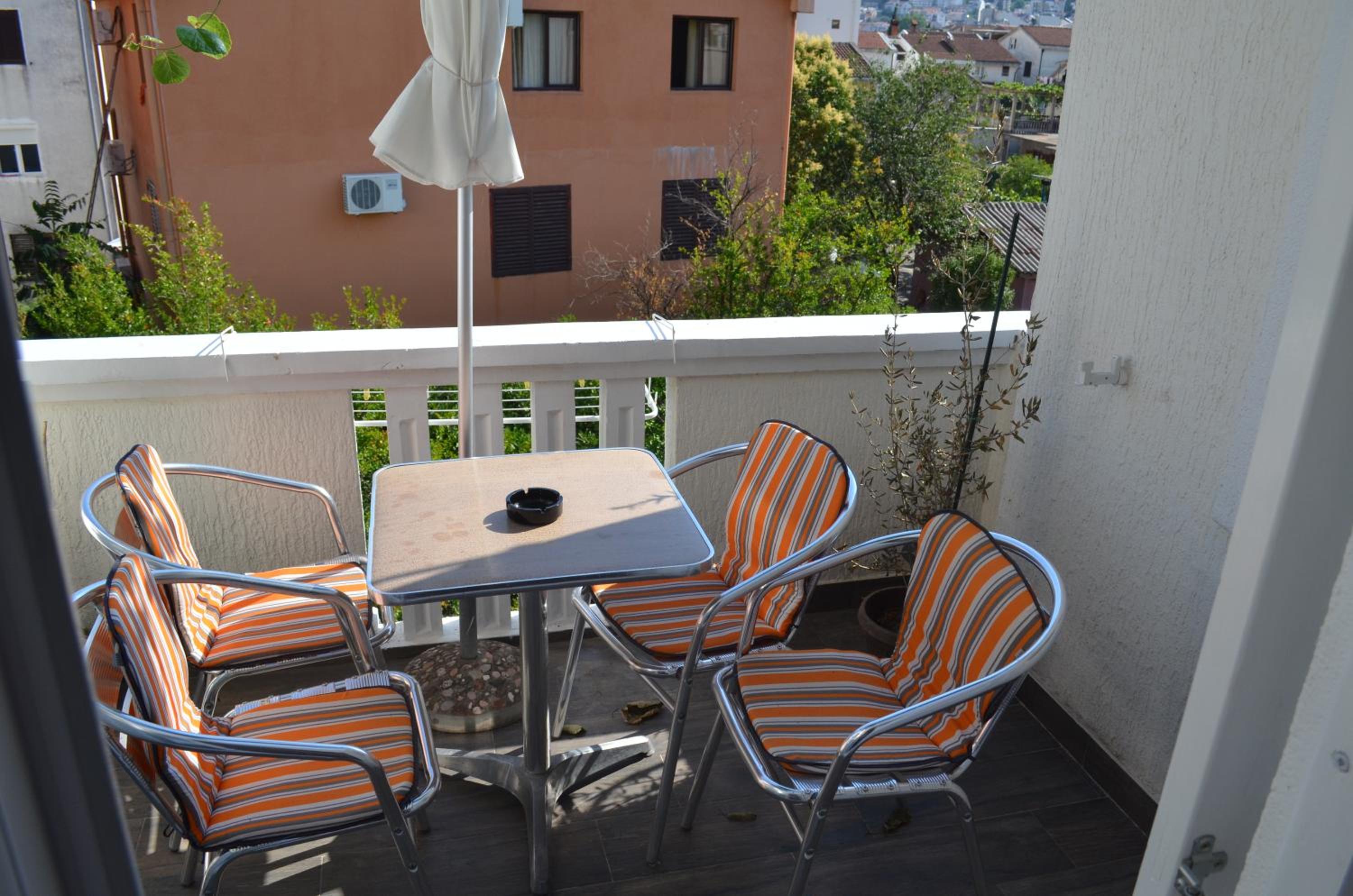 Casablanca Apartments