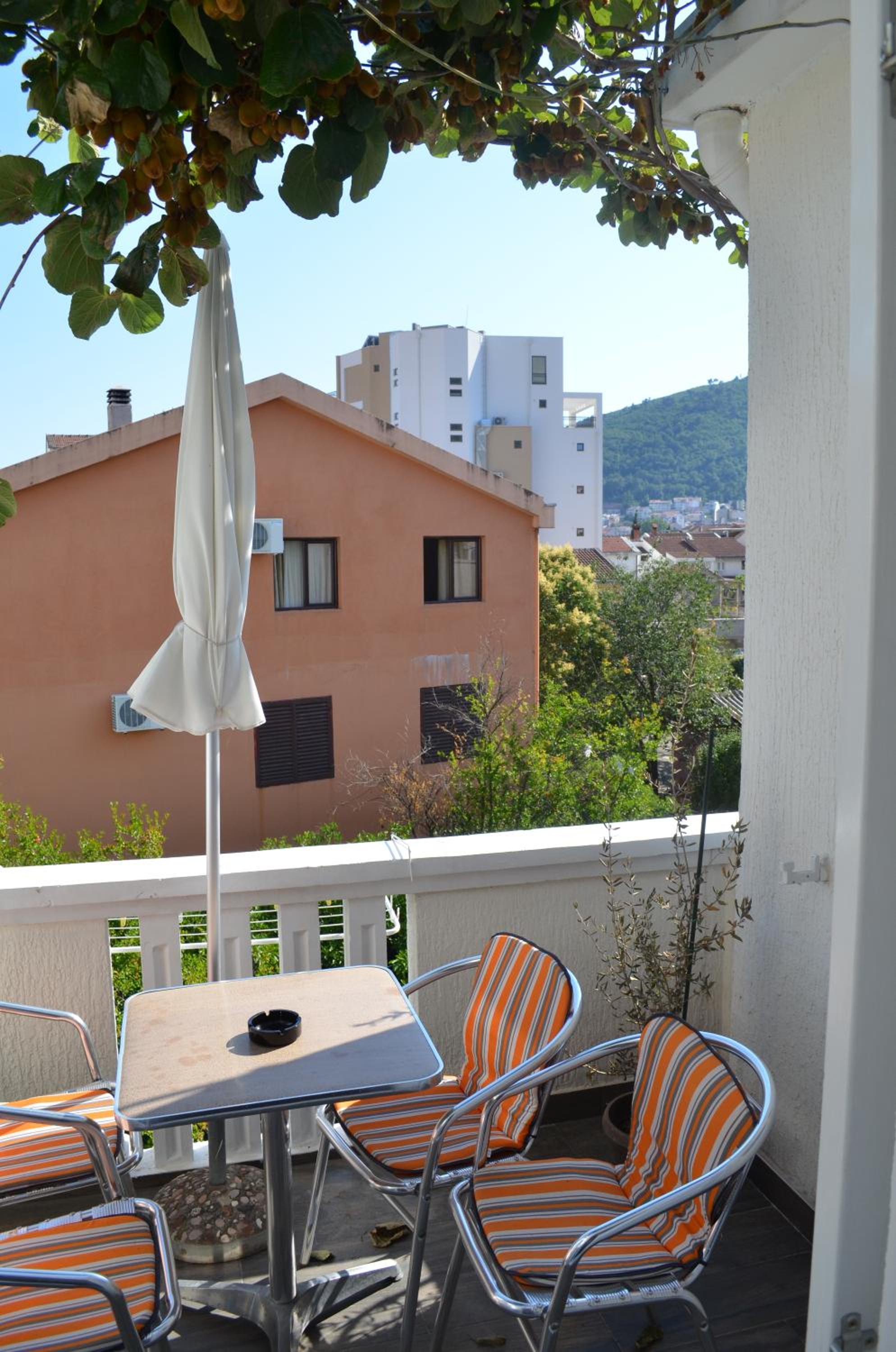 Casablanca Apartments