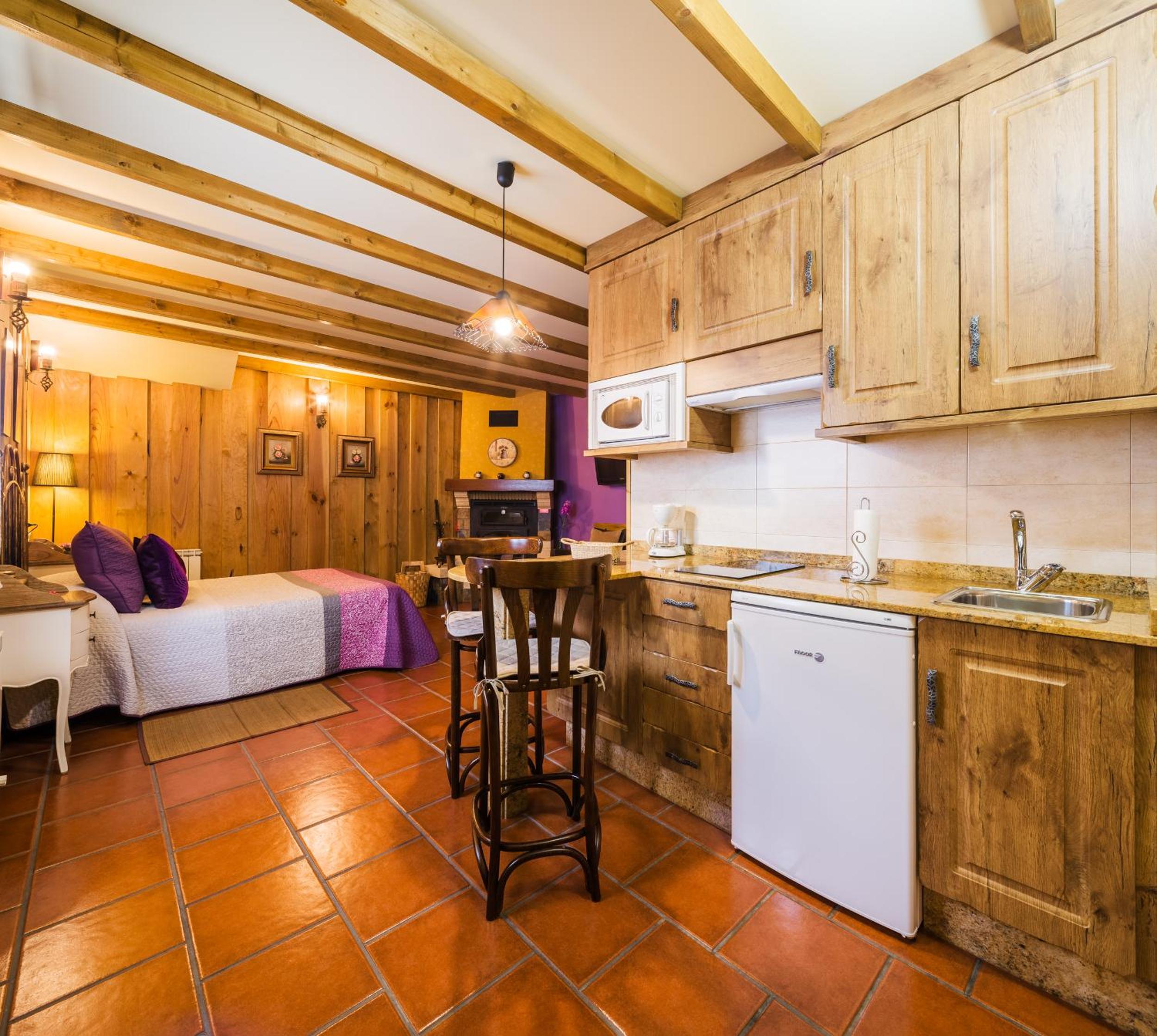 Apartamentos Rurales L´Abiseu