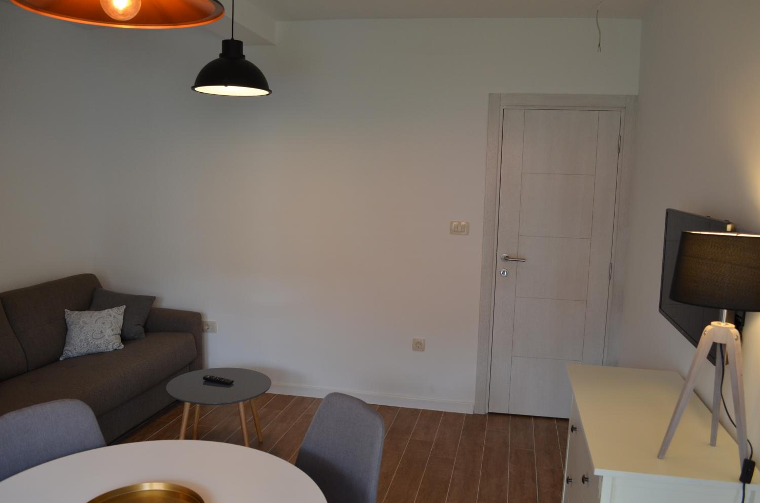 Casablanca Apartments
