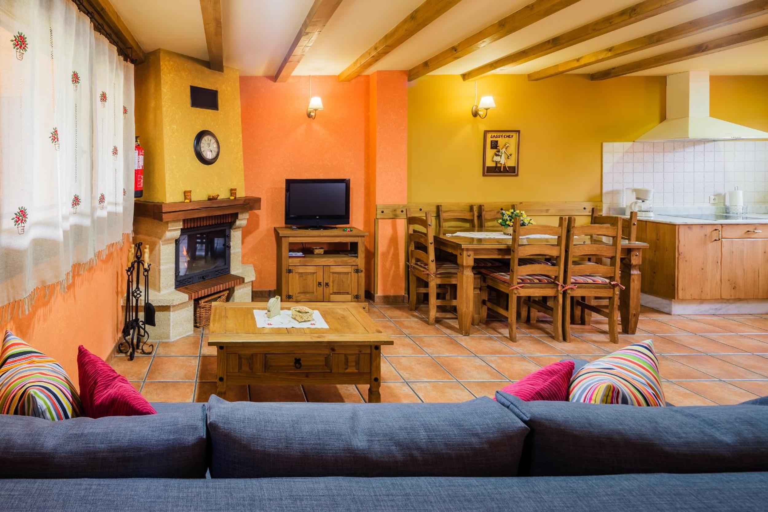 Apartamentos Rurales L´Abiseu