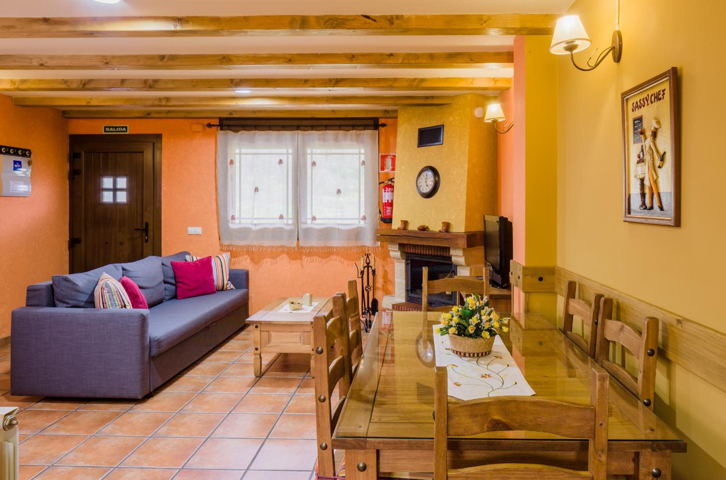 Apartamentos Rurales L´Abiseu