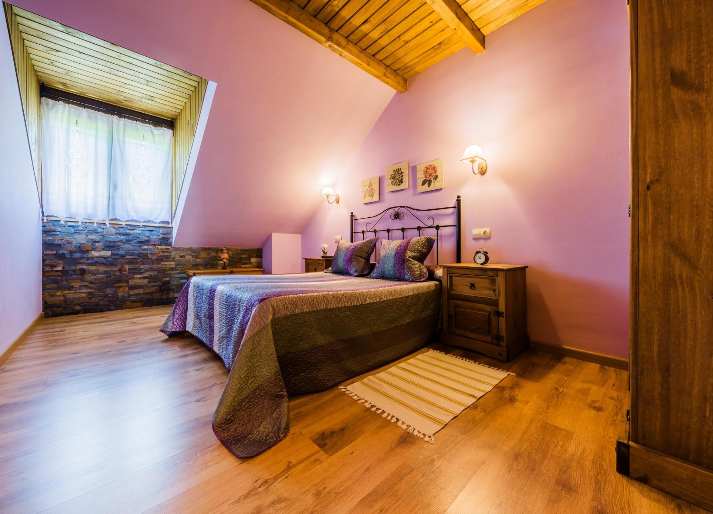 Apartamentos Rurales L´Abiseu