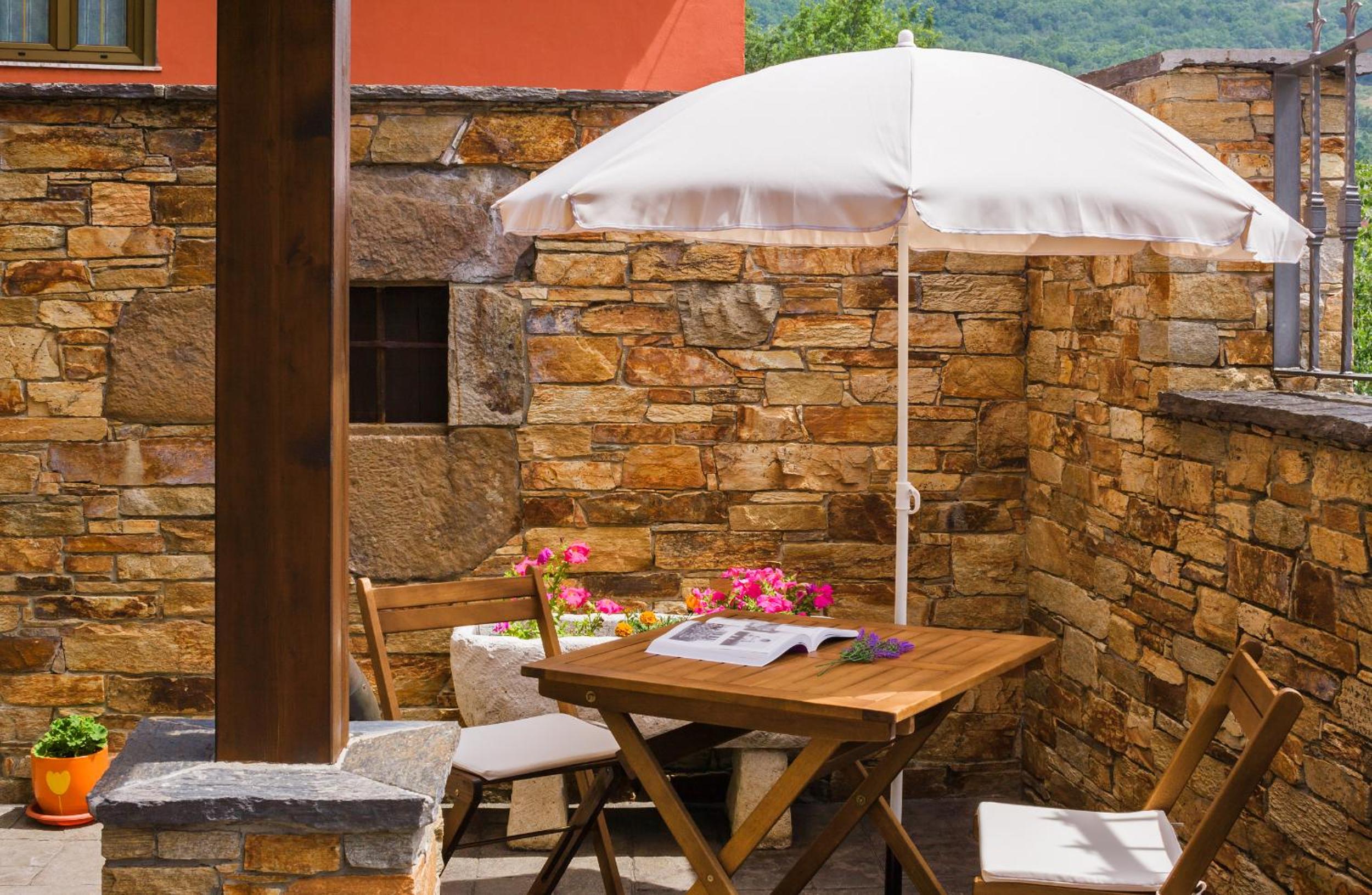 Apartamentos Rurales L´Abiseu