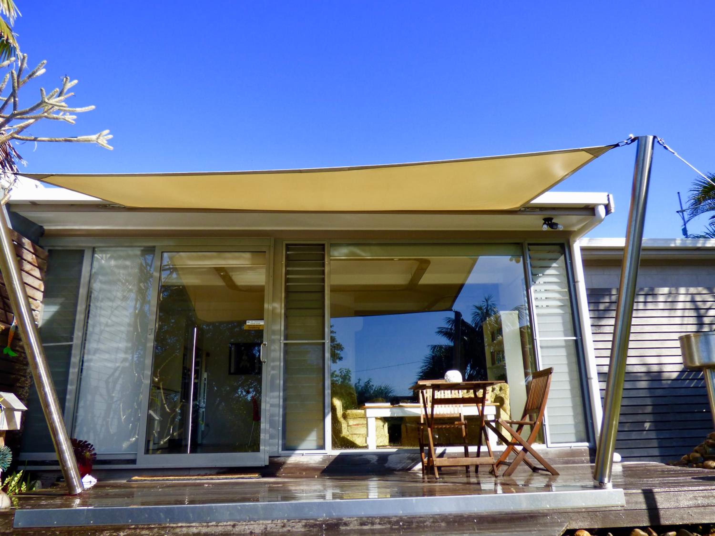 ArtHOUSE Beachfront Accommodation