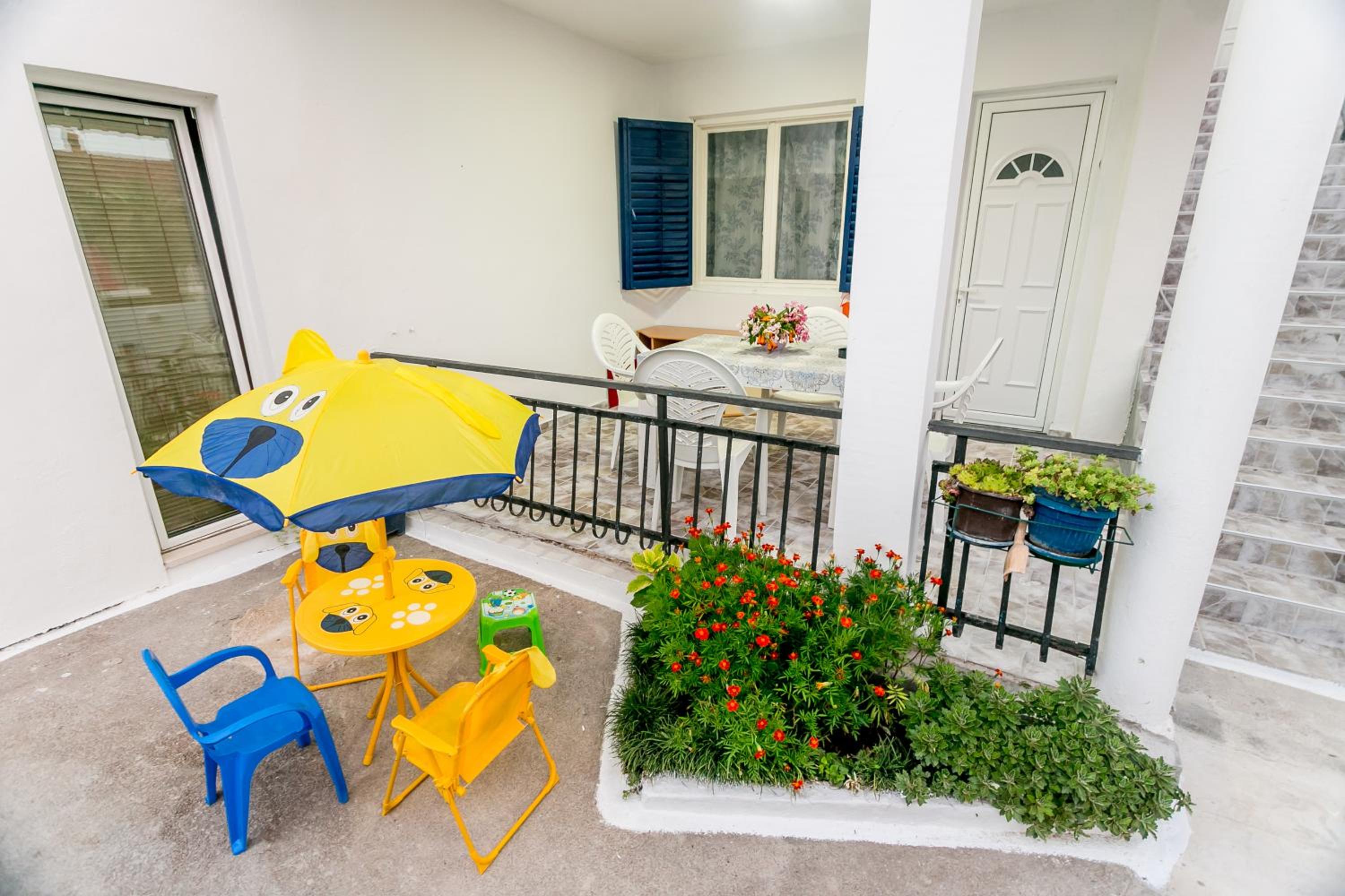 Photo 85