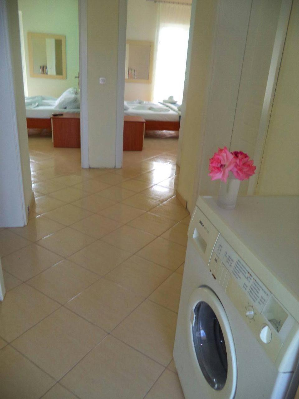 Mariana Apartments