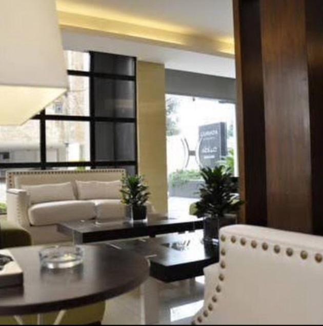 Granada Suites Hotel
