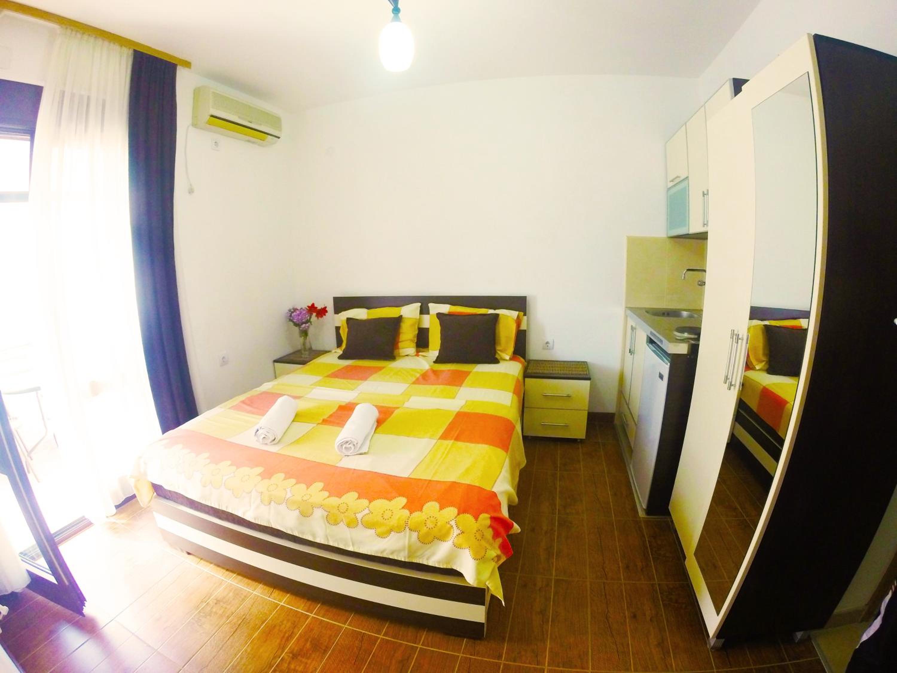 Apartmani MN Velika Plaza Stoj view 3