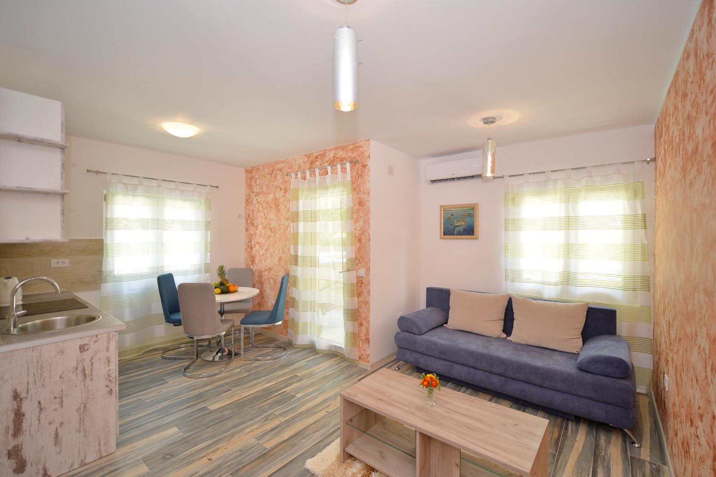J & P Apartments Orahovac