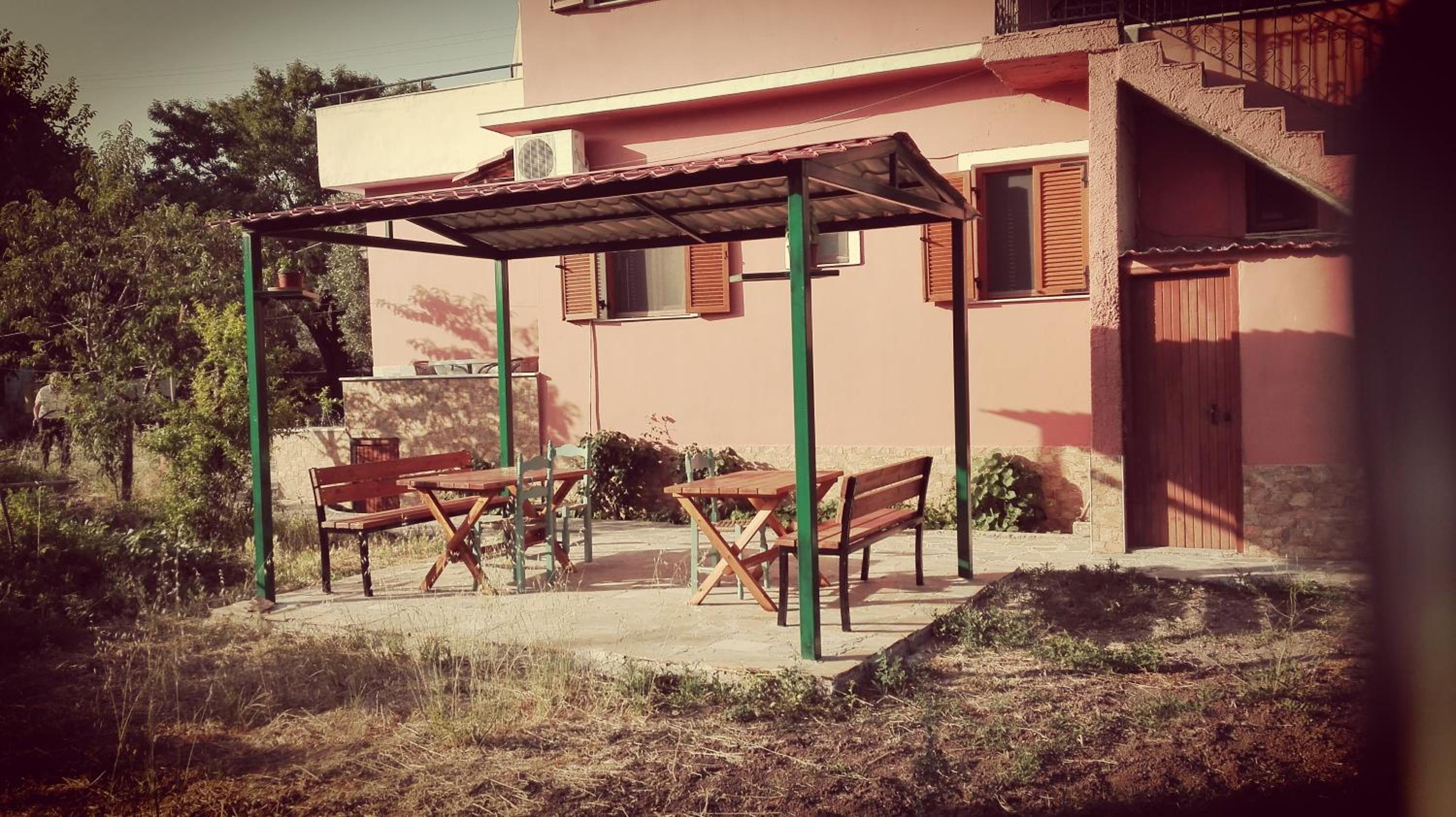 Vassilis Studios