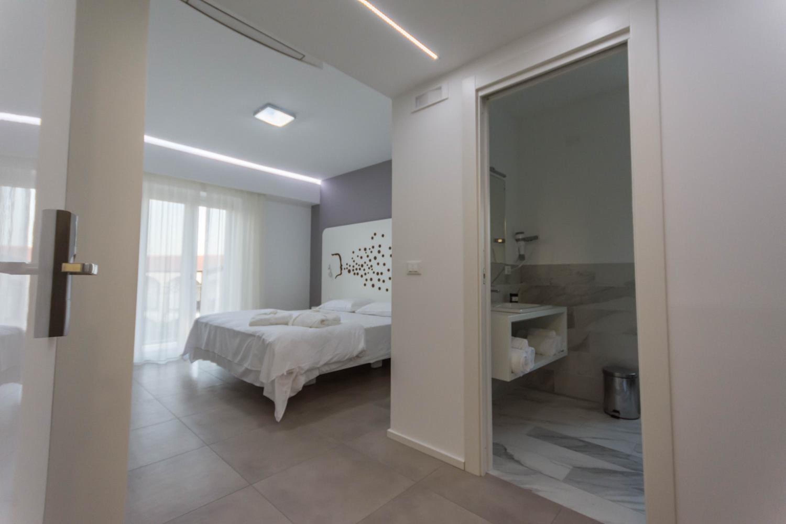 Aether Suites Tropea - Free Private Parking