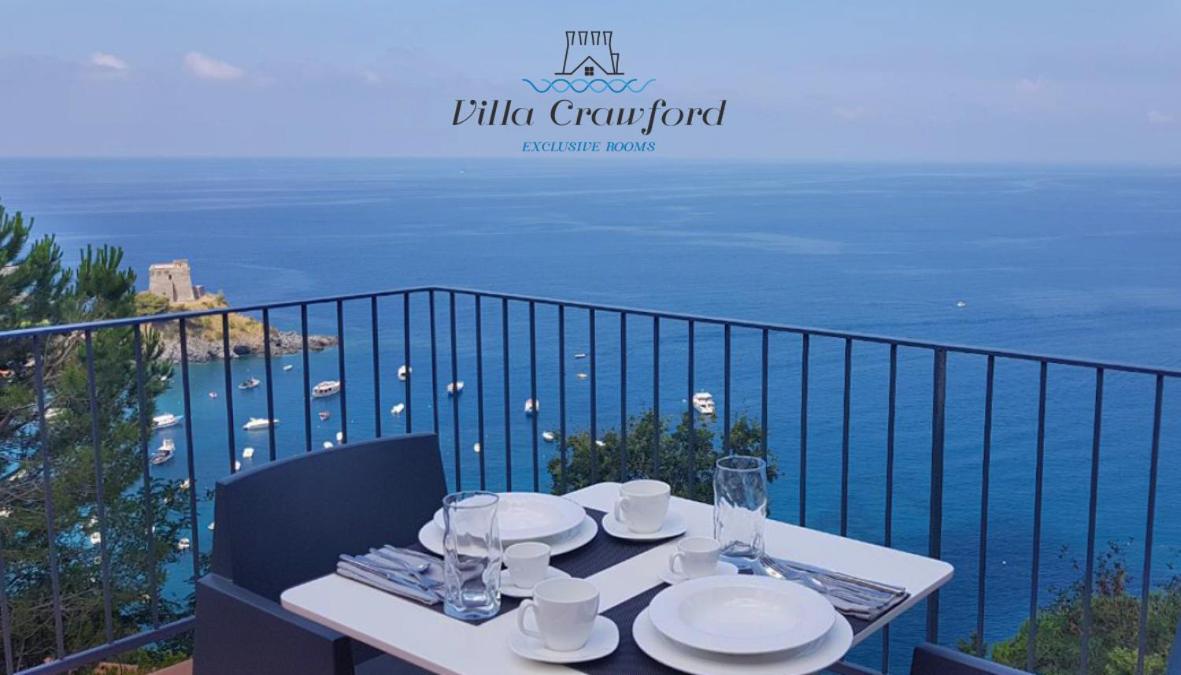 Villa Crawford