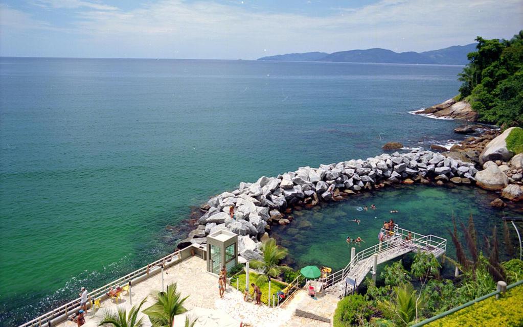 Porto Real Suites - Apto com vista para o mar e lazer de resort