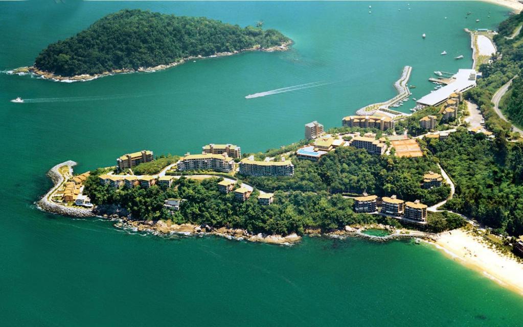 Porto Real Suites - Apto com vista para o mar e lazer de resort