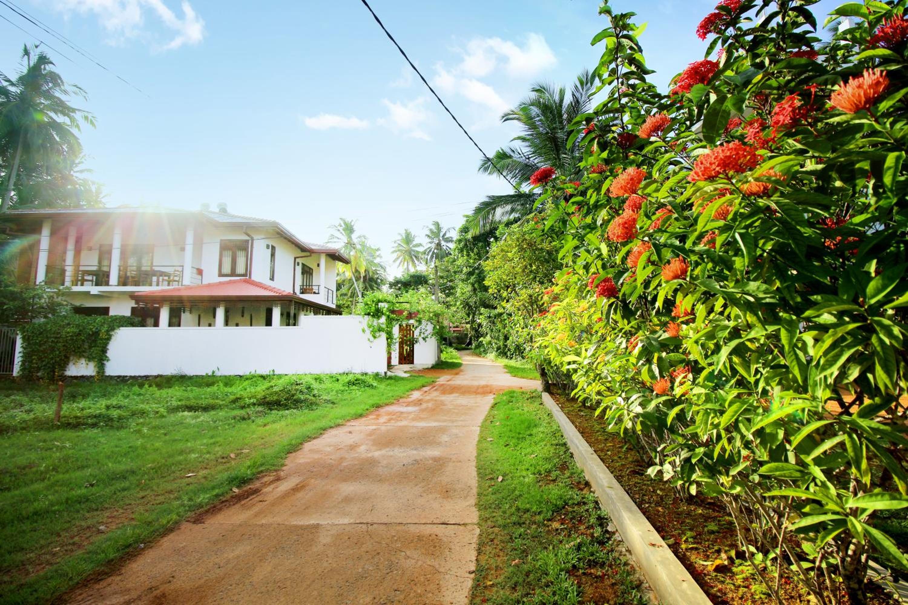 River Breeze Villa Bentota