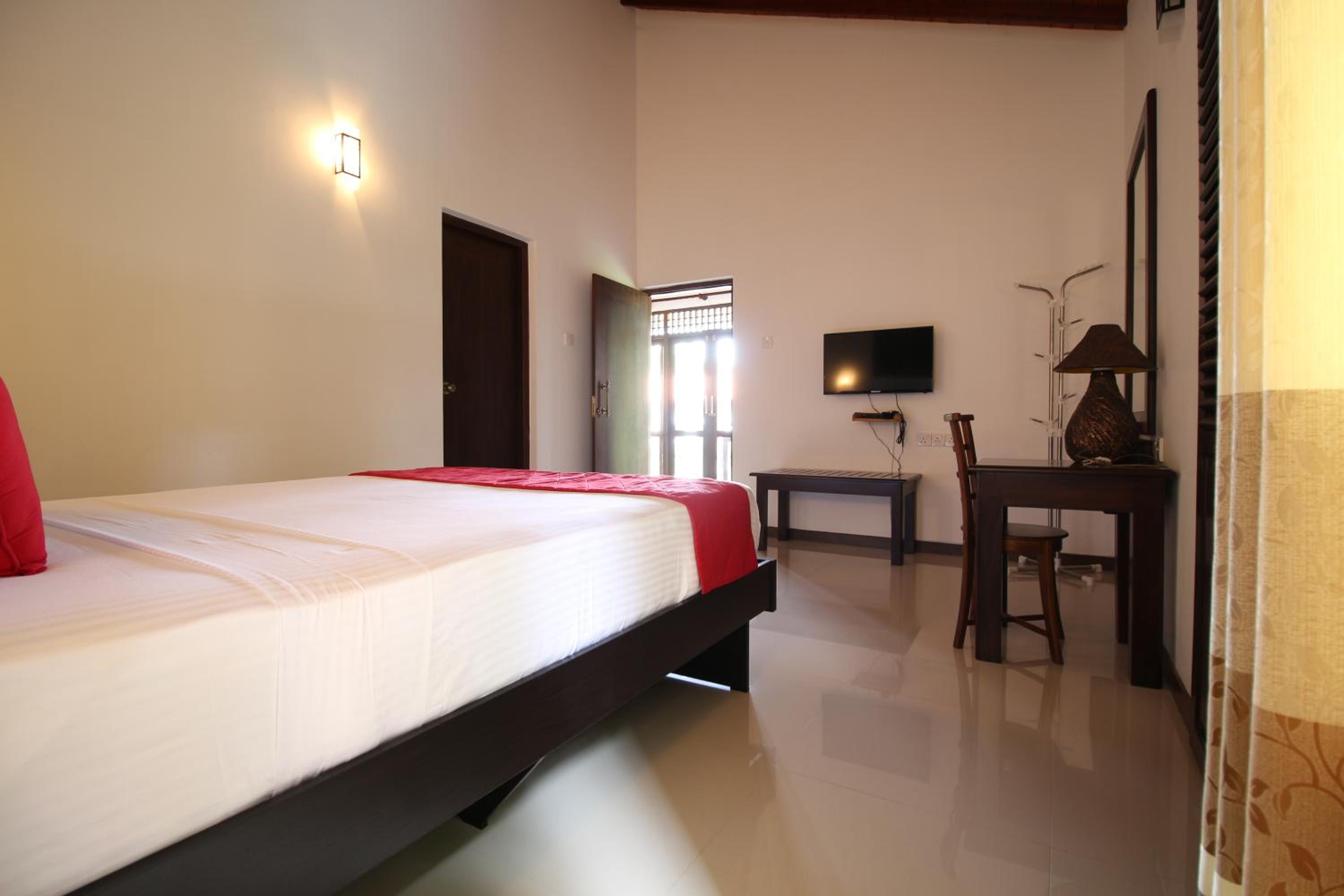 River Breeze Villa Bentota