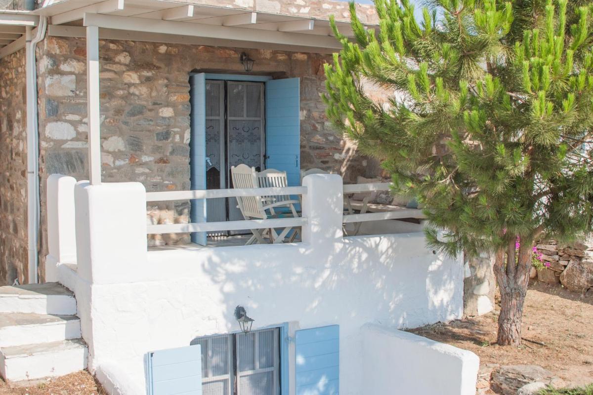 Elysium Paros Houses