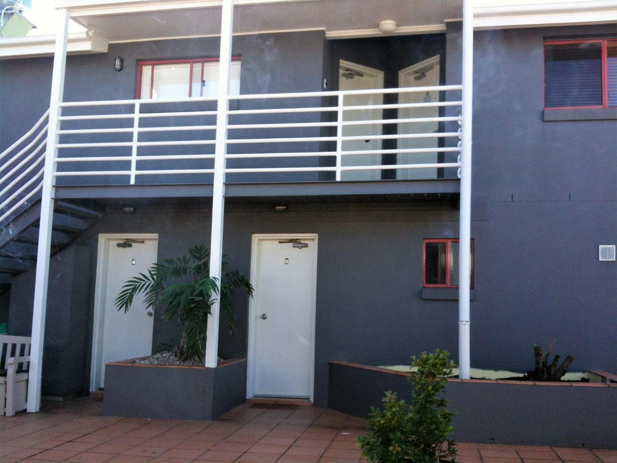 Hotel Byron Beach House - Image 1
