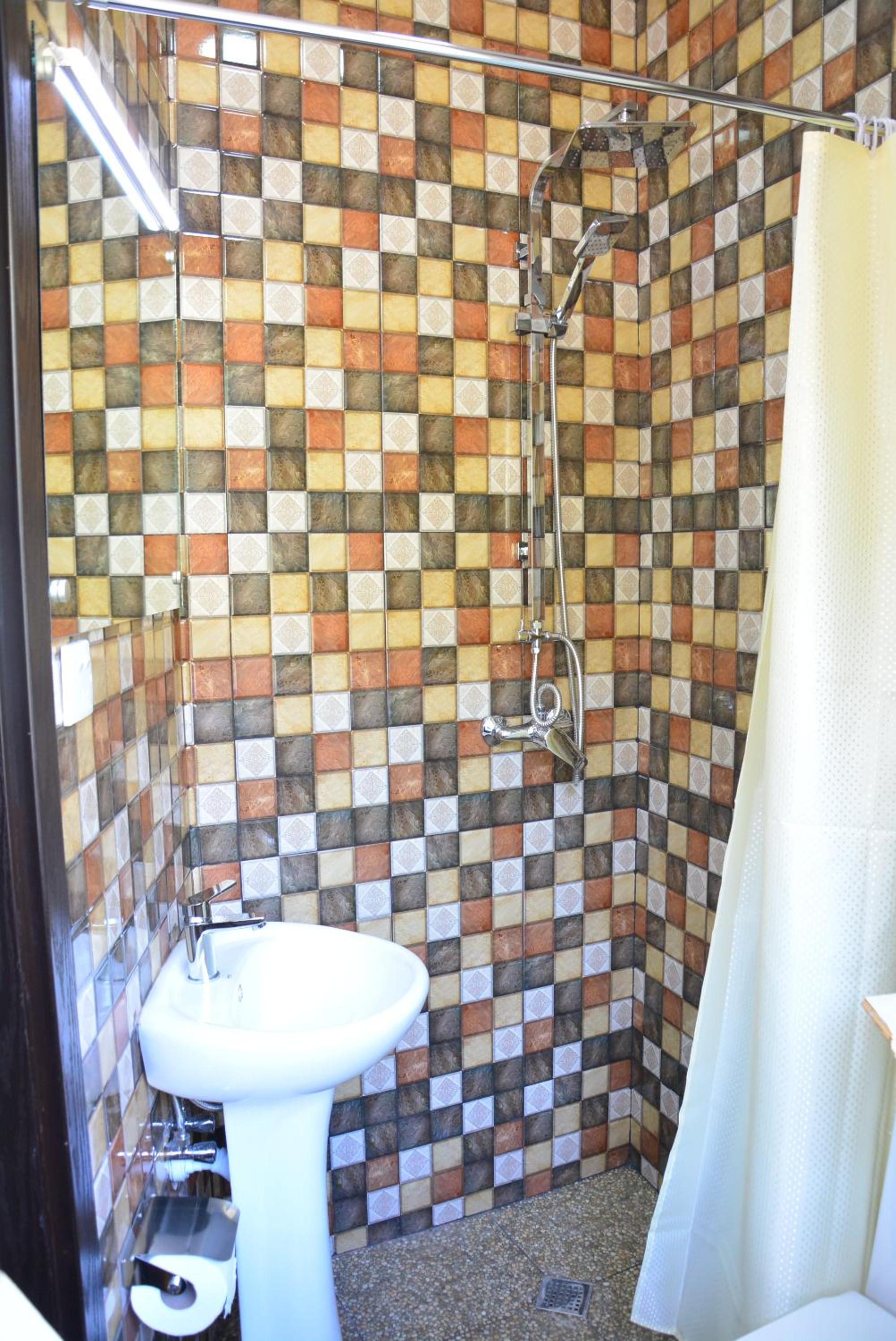 Photo 43