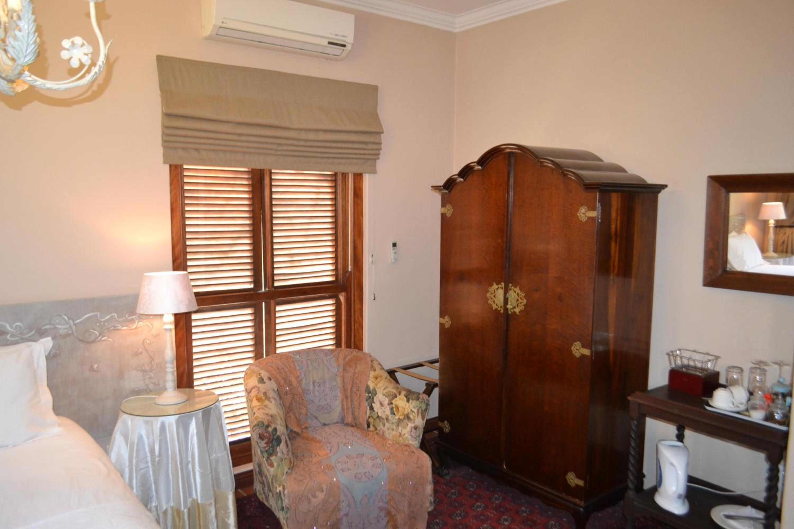Foxwood House Boutique Hotel
