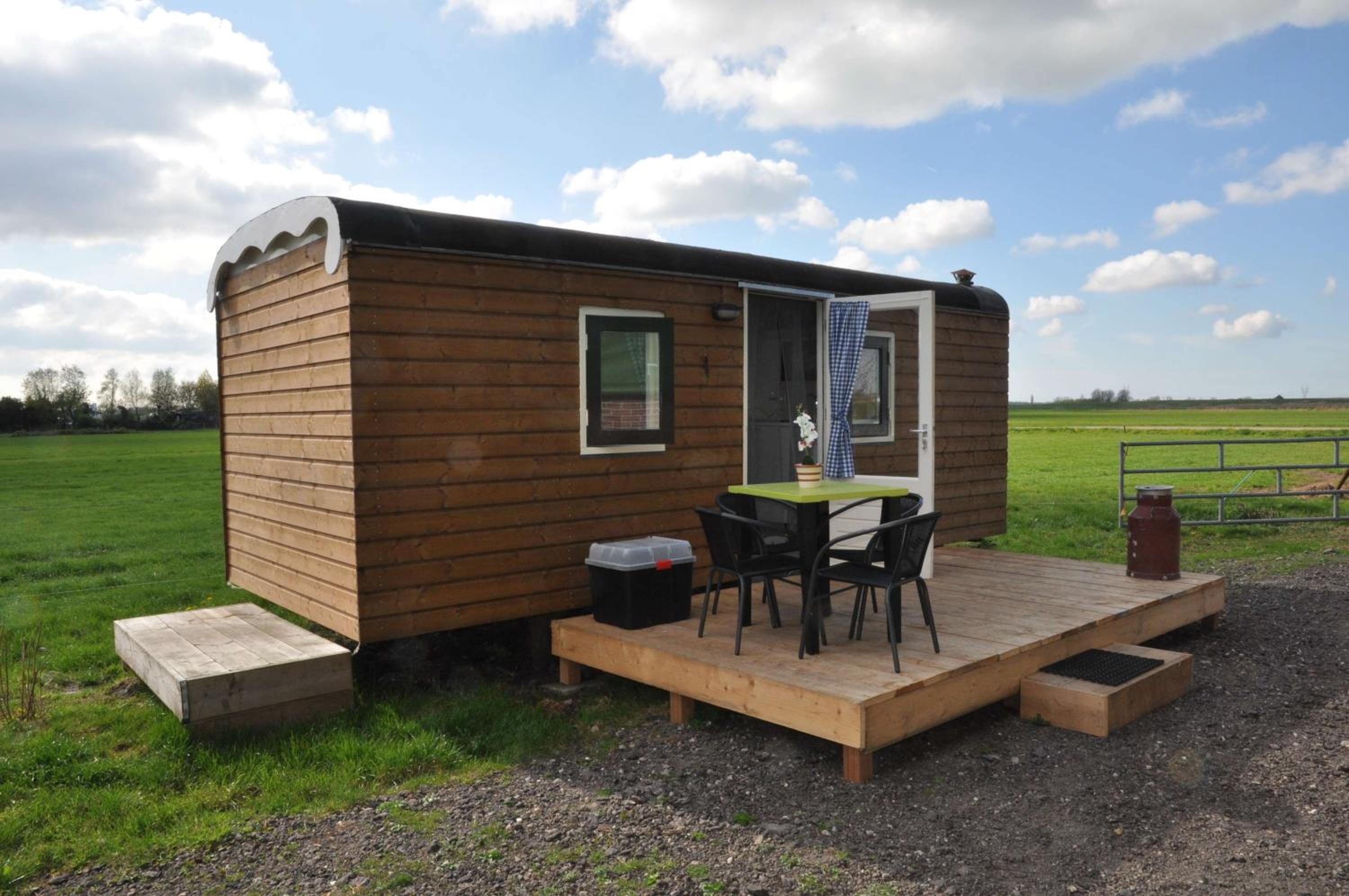Your Cozy Waggon at the Cows' Paradise