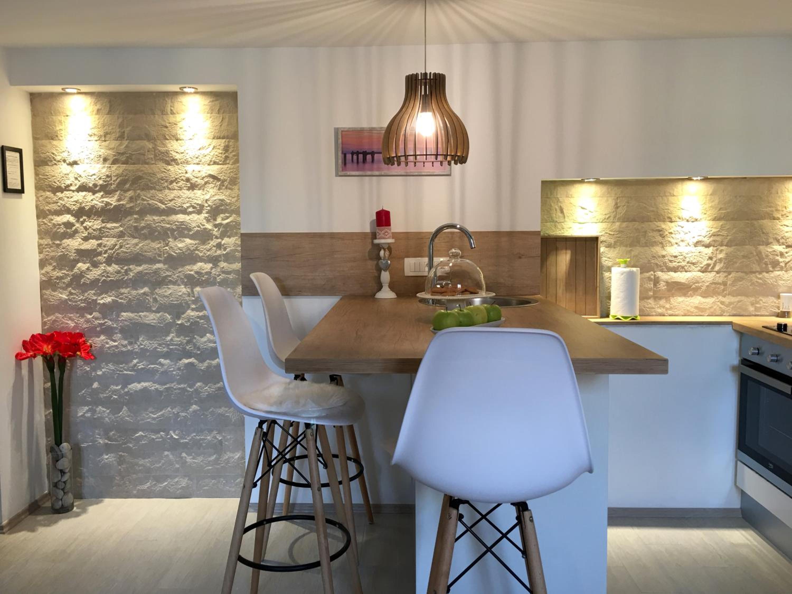 Rooms and apartments Paese view 4