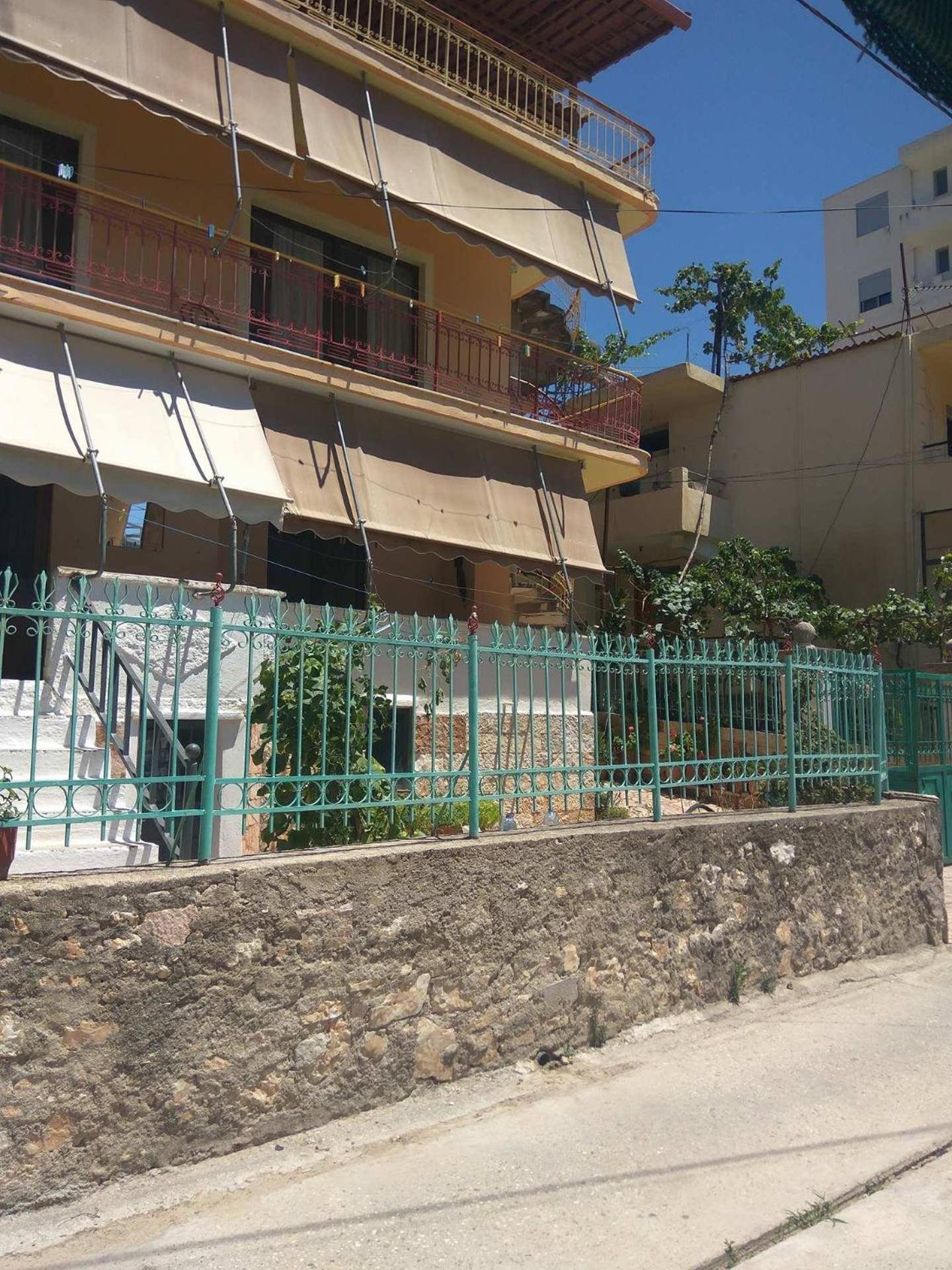 Apartamente plazhi