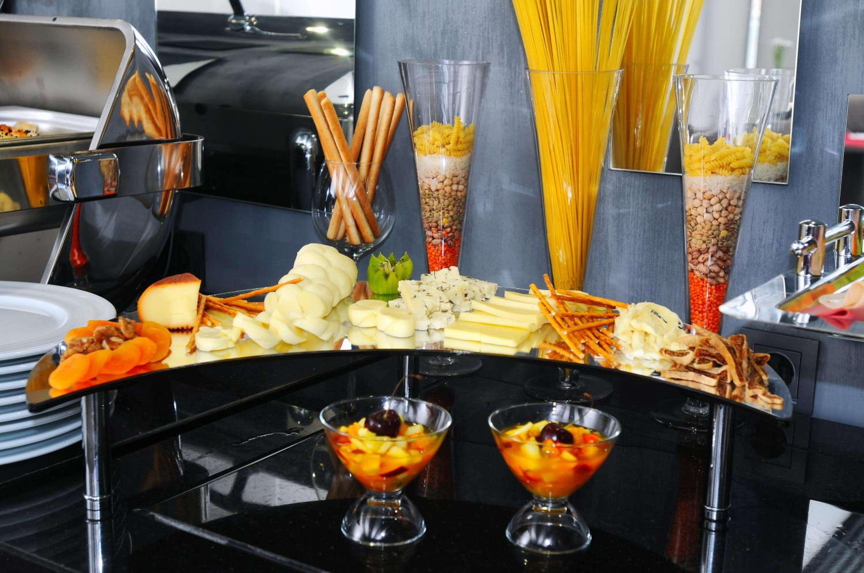 Akoni Hotel - Image 16