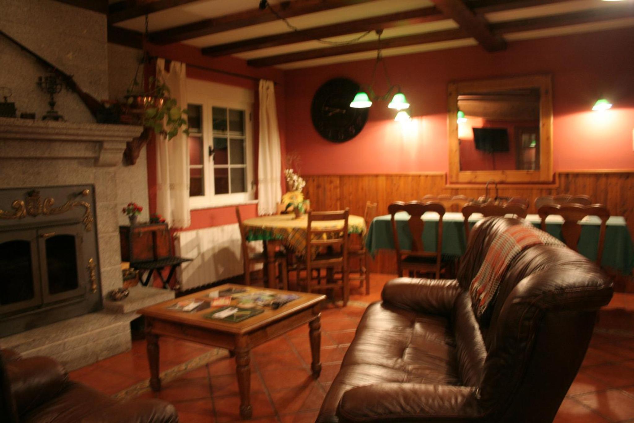 La Casona de Collado view 4
