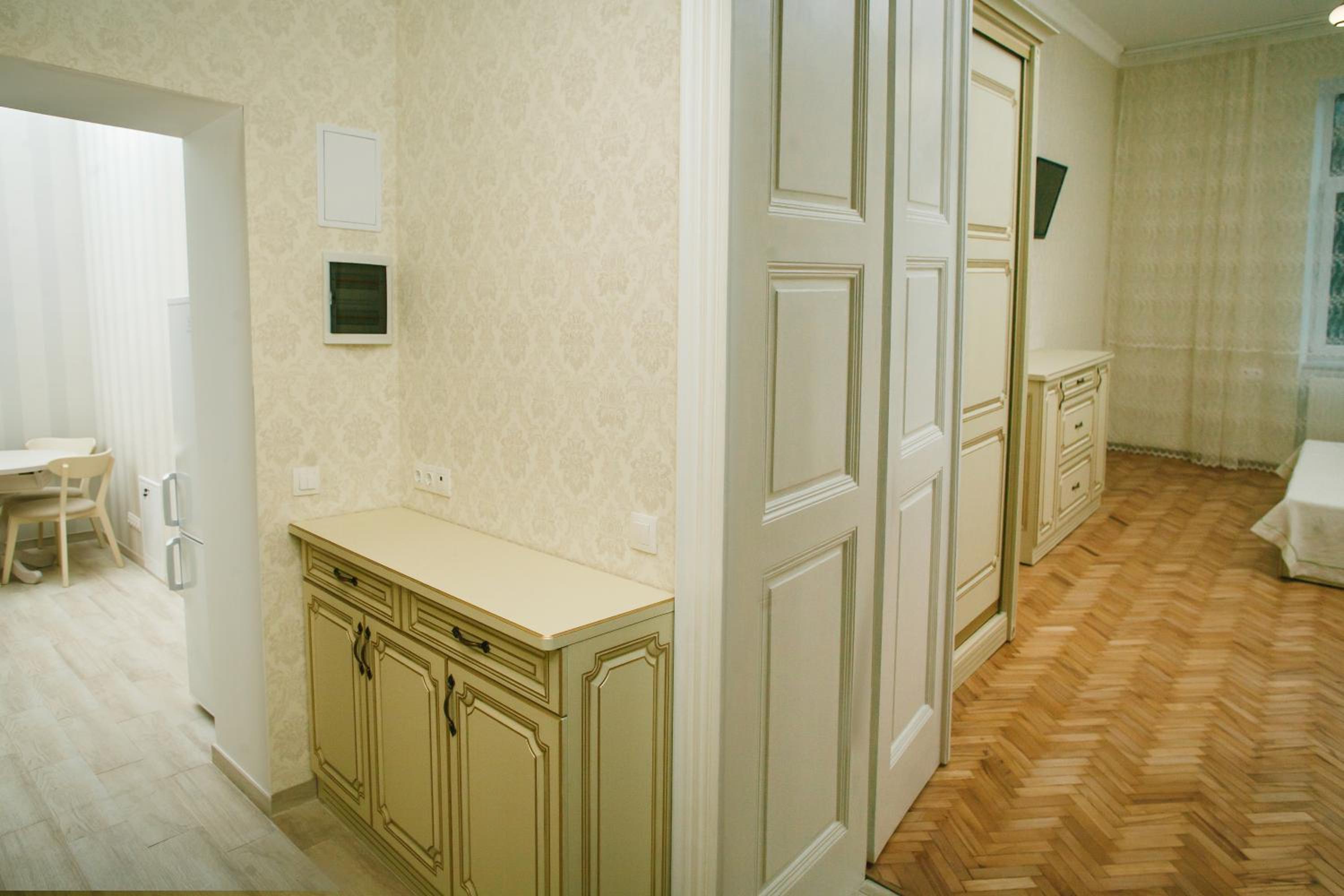 Apartment on Stefanyka 11 view 3