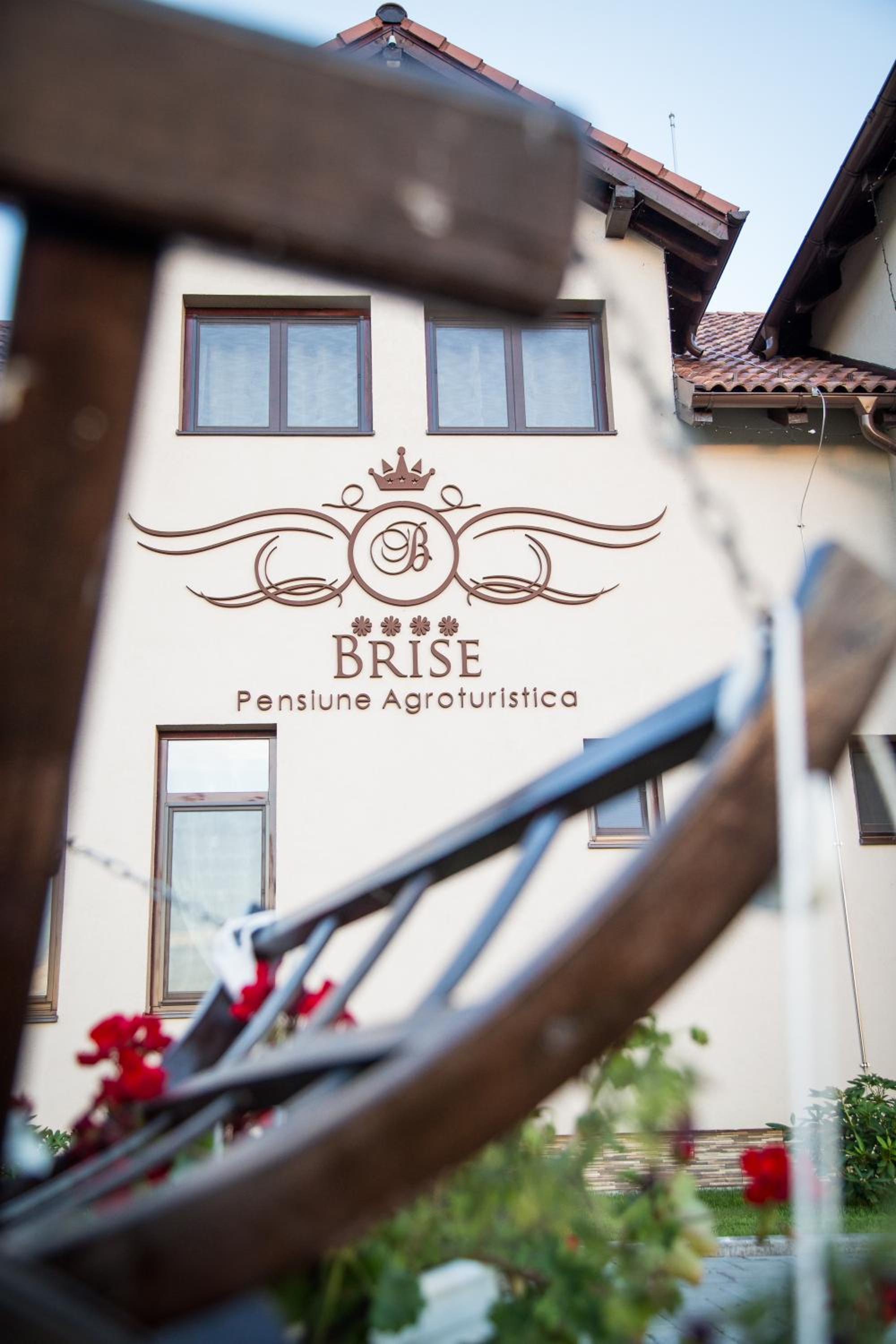 Pensiunea Brise