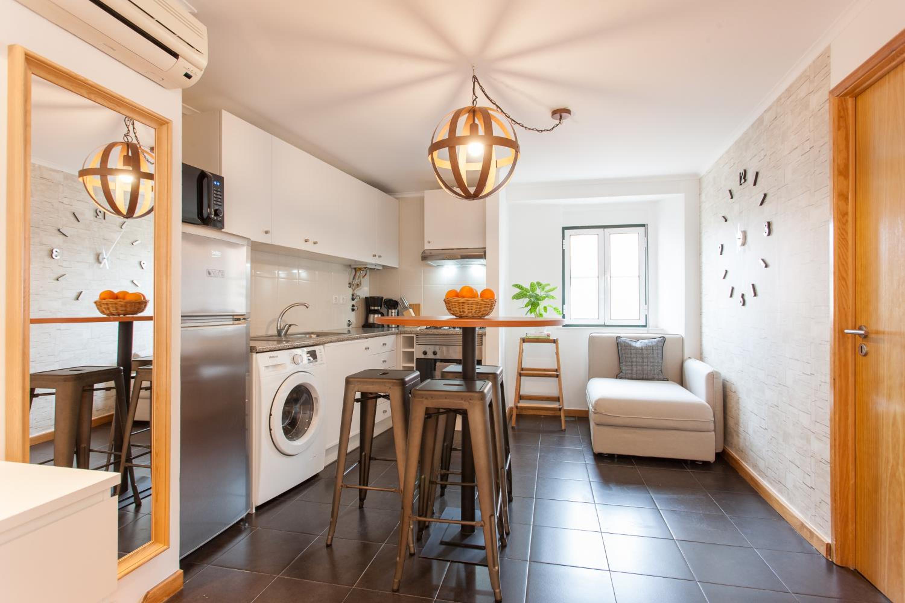 Martim Moniz Studio Apartments - by LU Holidays