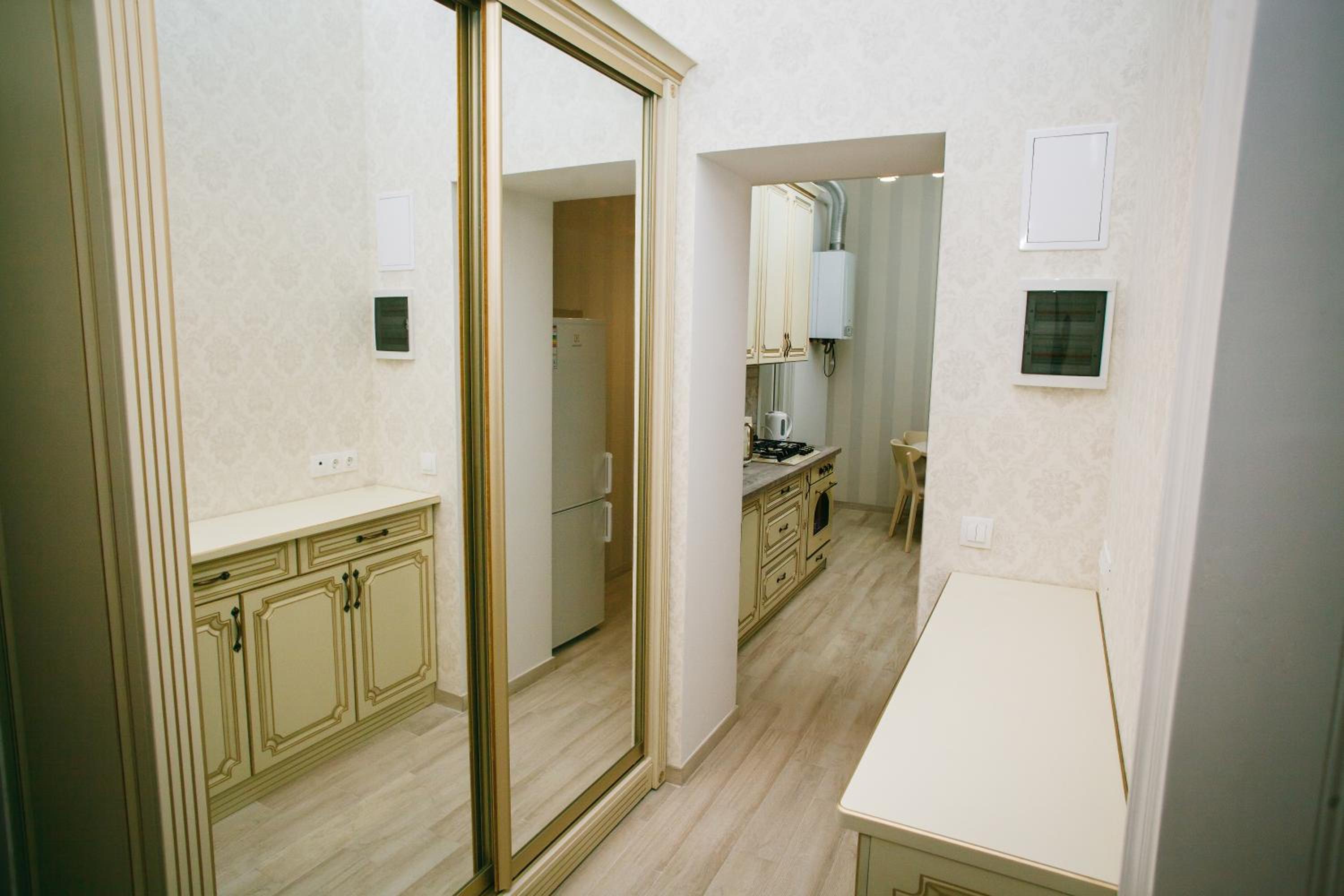 Apartment on Stefanyka 11 view 4