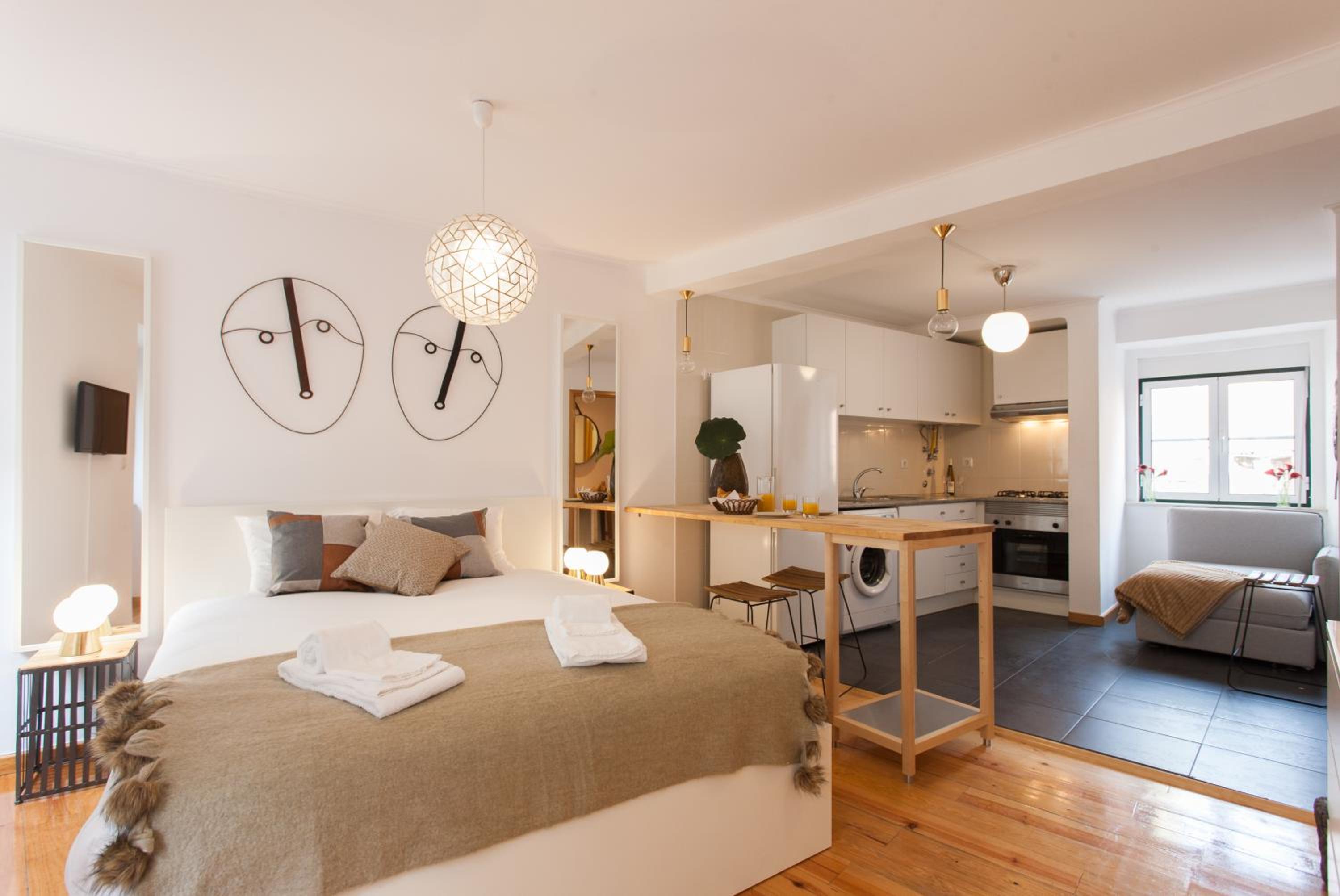 Martim Moniz Studio Apartments - by LU Holidays