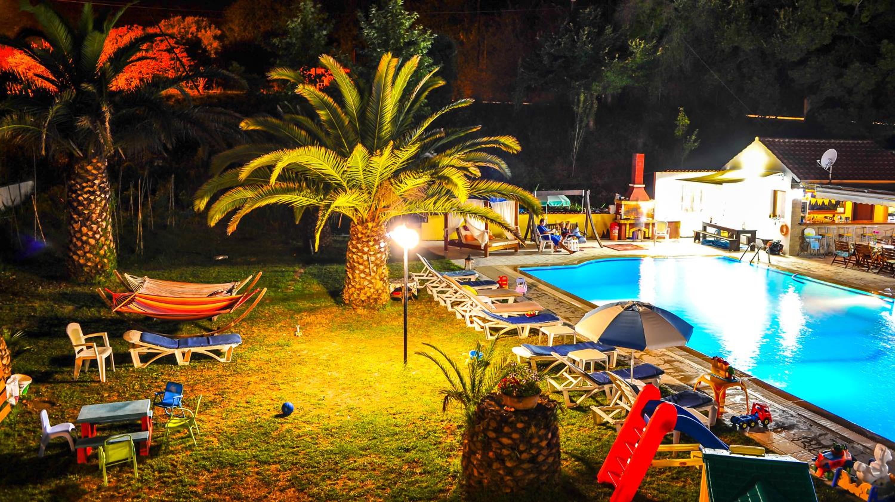swimming pool