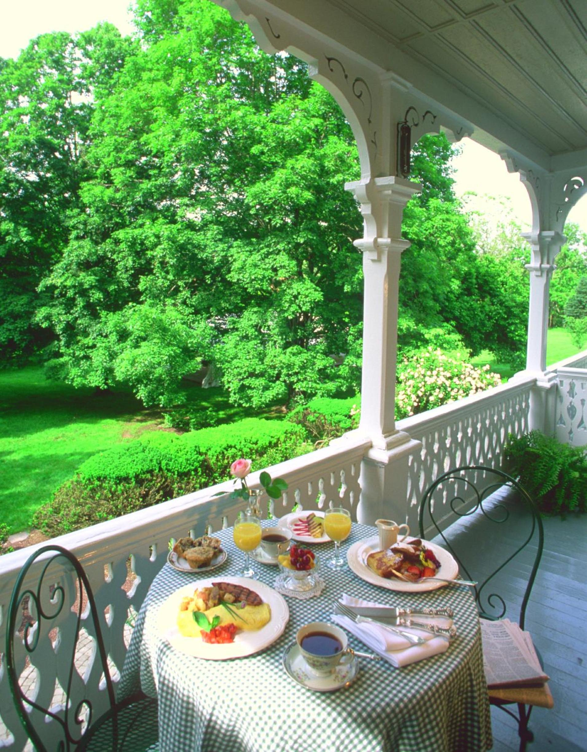 Woolverton Inn
