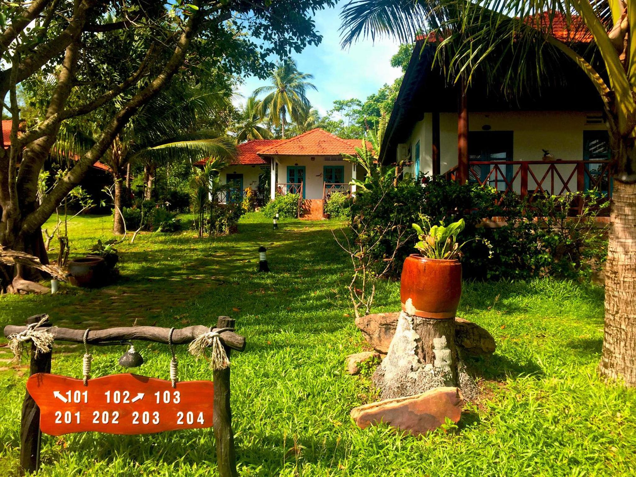 Phu Quoc Eco Beach Resort