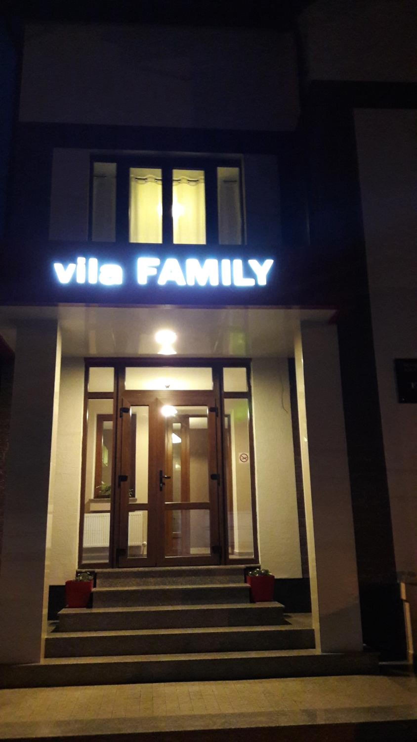 Vila Family view 2