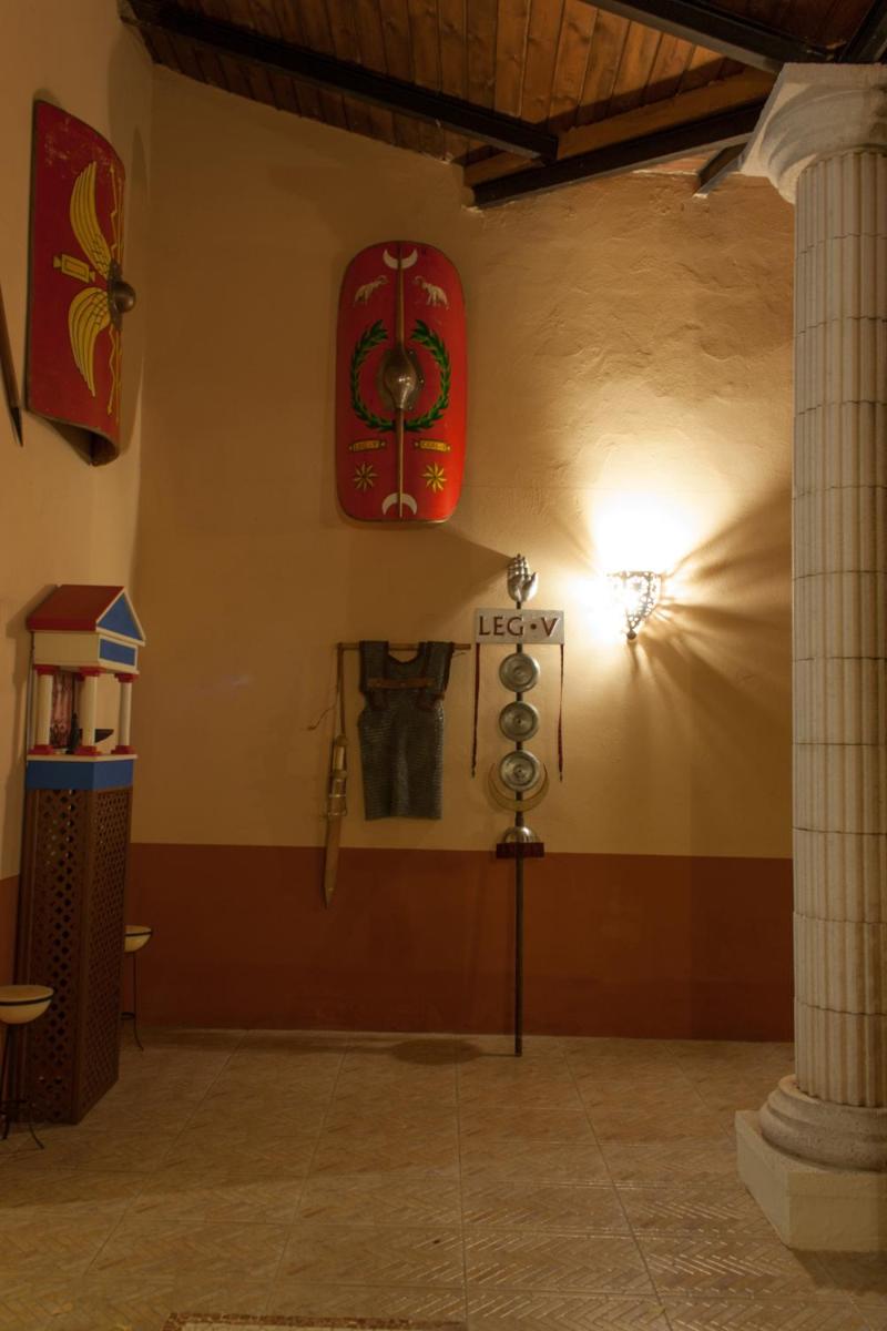 Photo 33