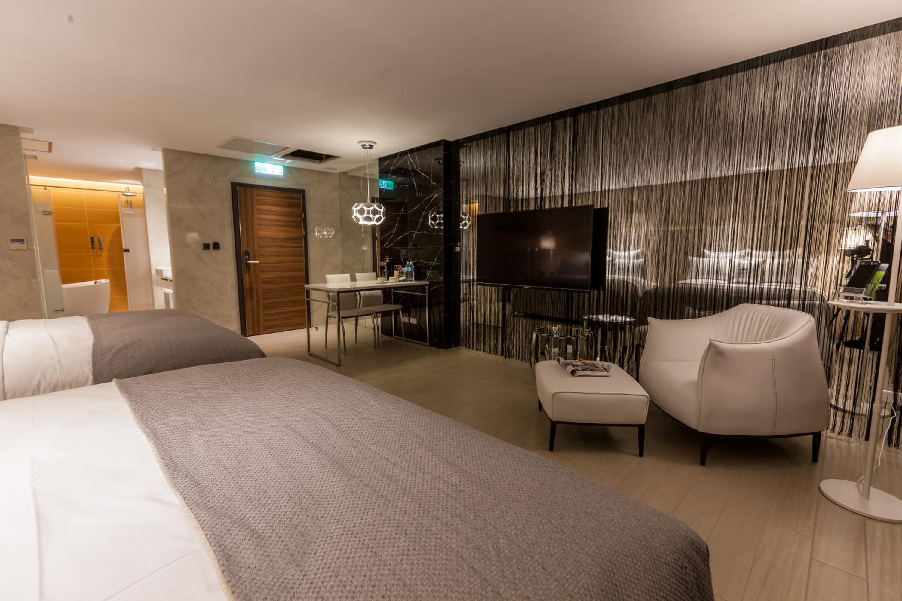 Six Star Motel-Taoyuan