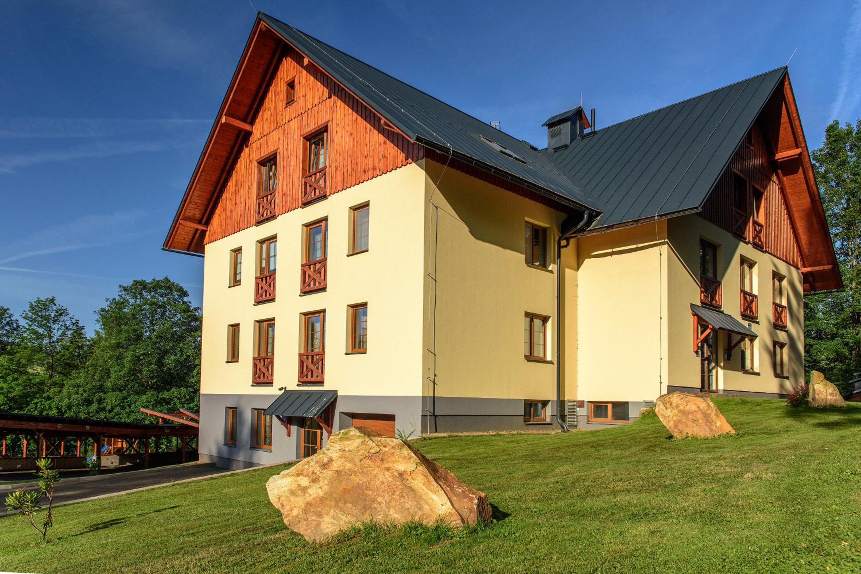 Apartmány Řezáč view 2