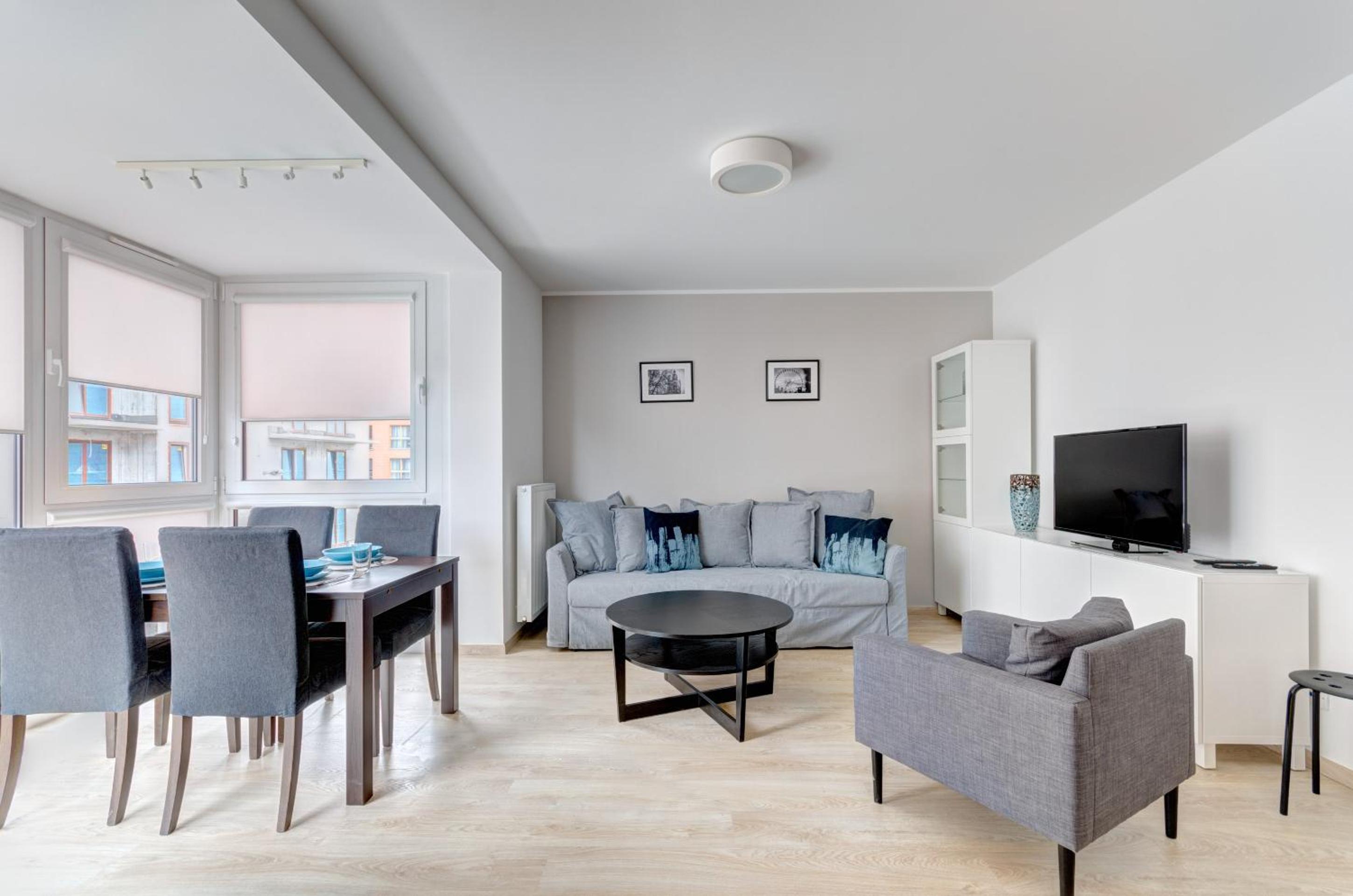 Apartments Chmielna Park by Noclegi Renters