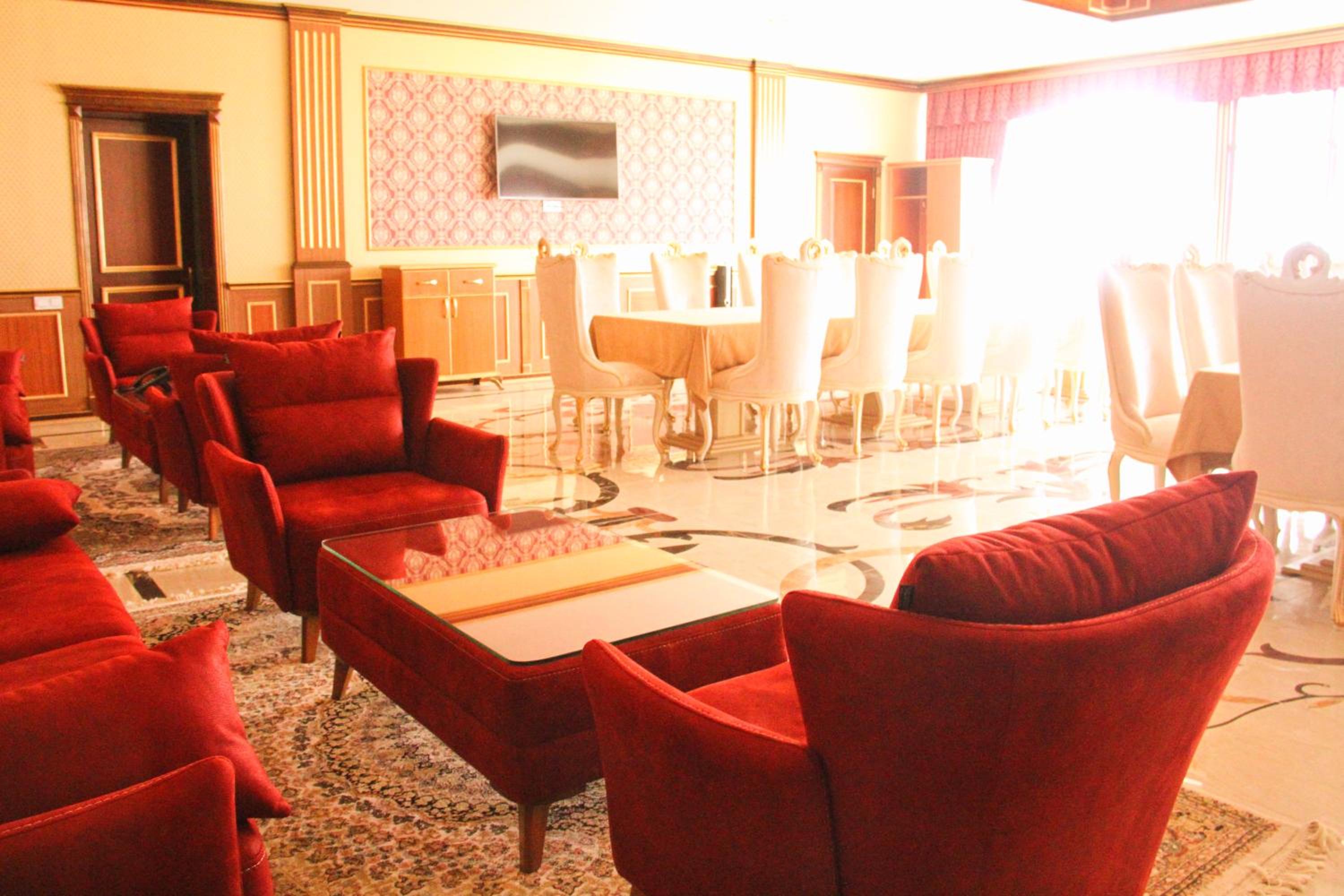 Spring Hotel