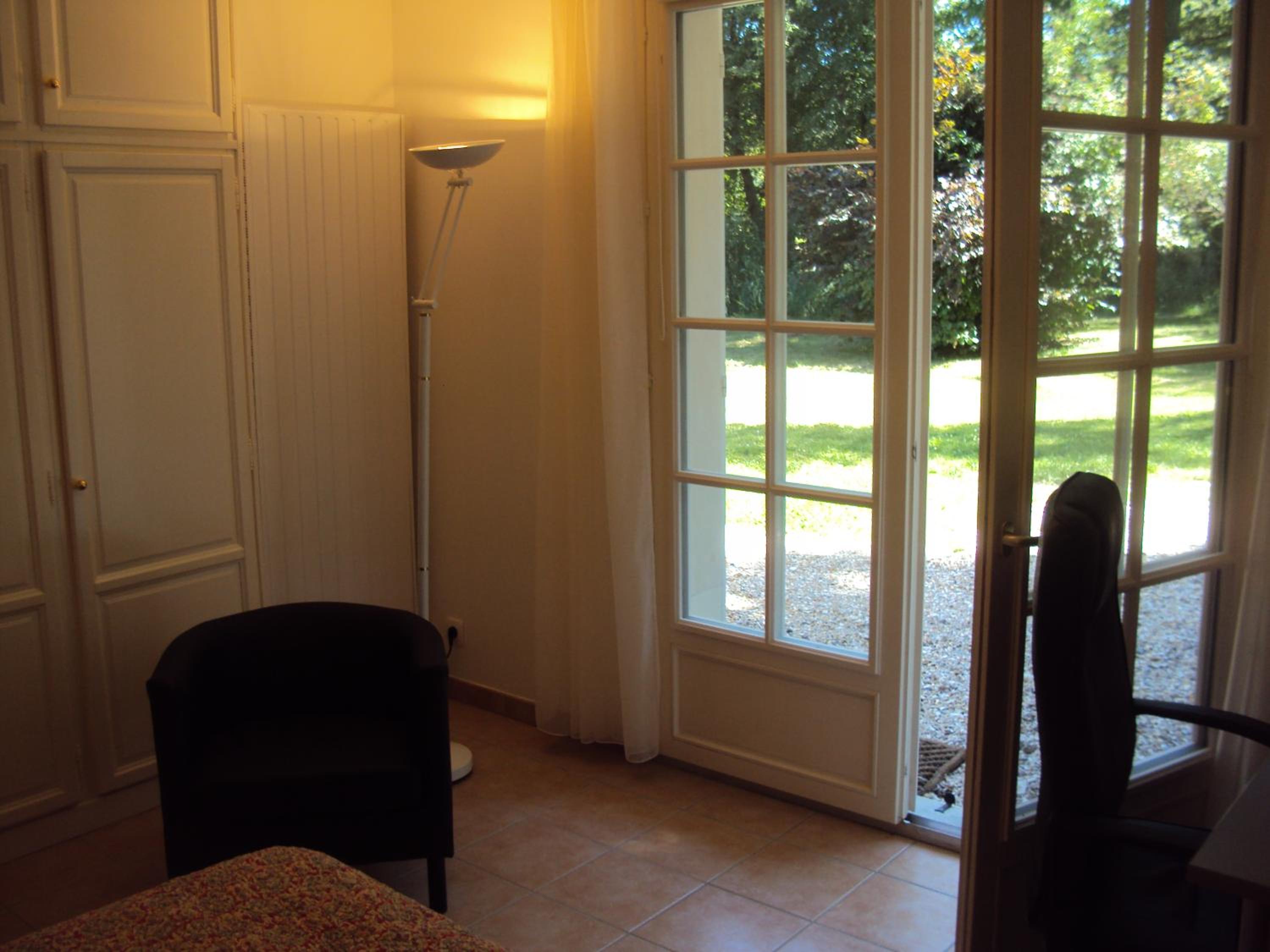 Photo 42