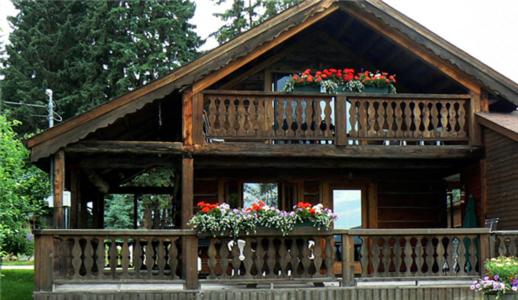 Nakiska Bear Ranch