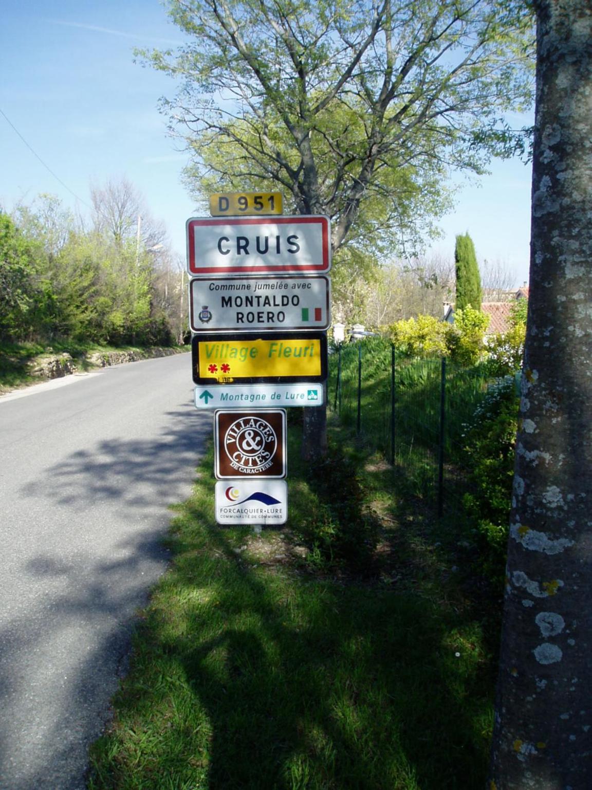 Le Grangeon view 3